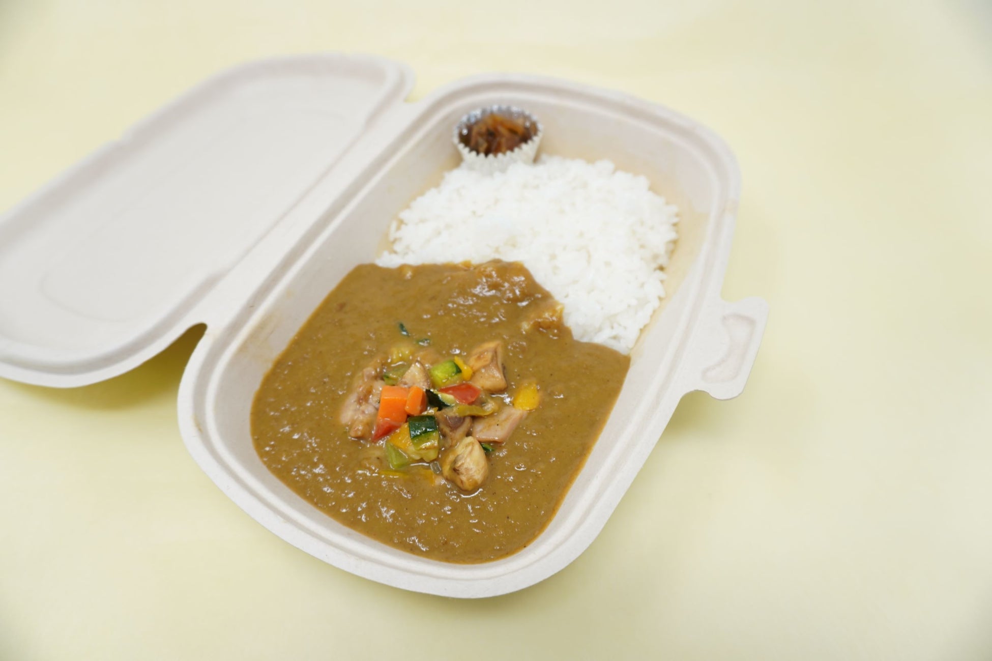 〈東京會舘〉 伝統のカレーライス1,100円