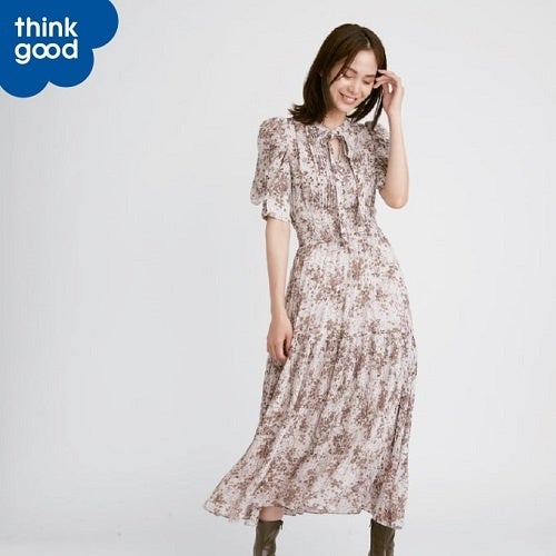 ＜スナイデル＞ドレス　18,920円　(ドレス：ポリエステル100％、インナー：ポリエステル100％0・1)