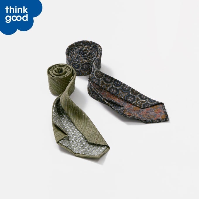 ＜クラヴァッタ・バイ・レナクナッタ＞×＜タイユアタイ＞ネクタイ　19,800円　(絹100%イタリア製)