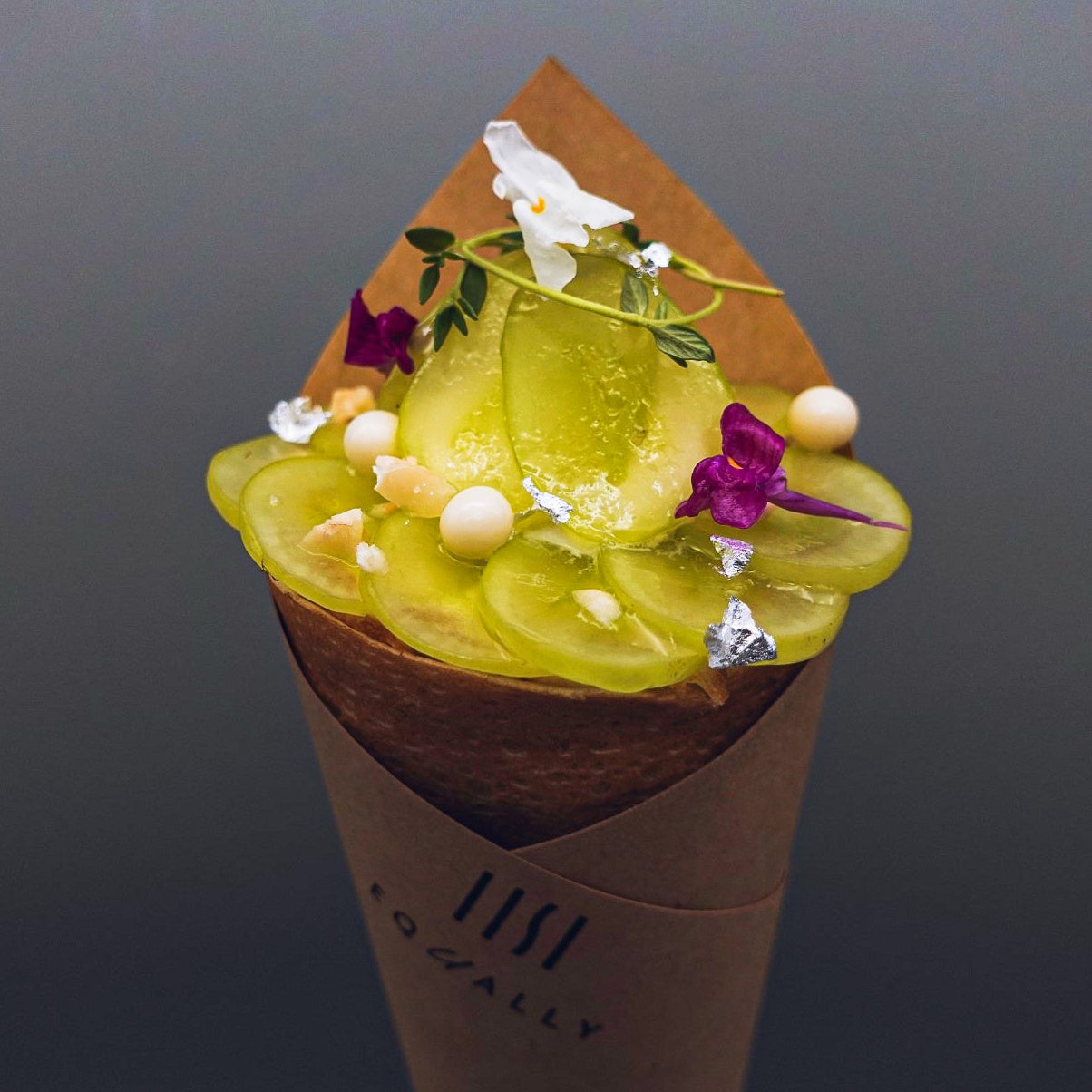 クレープ・ヴェール・マスカット 各日120点限り 2,860円(日本製・1人前)