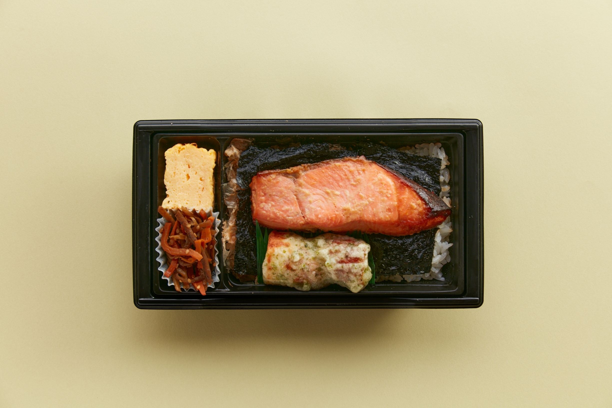 〈醸す〉 明太海苔2段弁当 銀鮭味噌漬け 1,188円(1折) 12月7日(水)～13日(火)