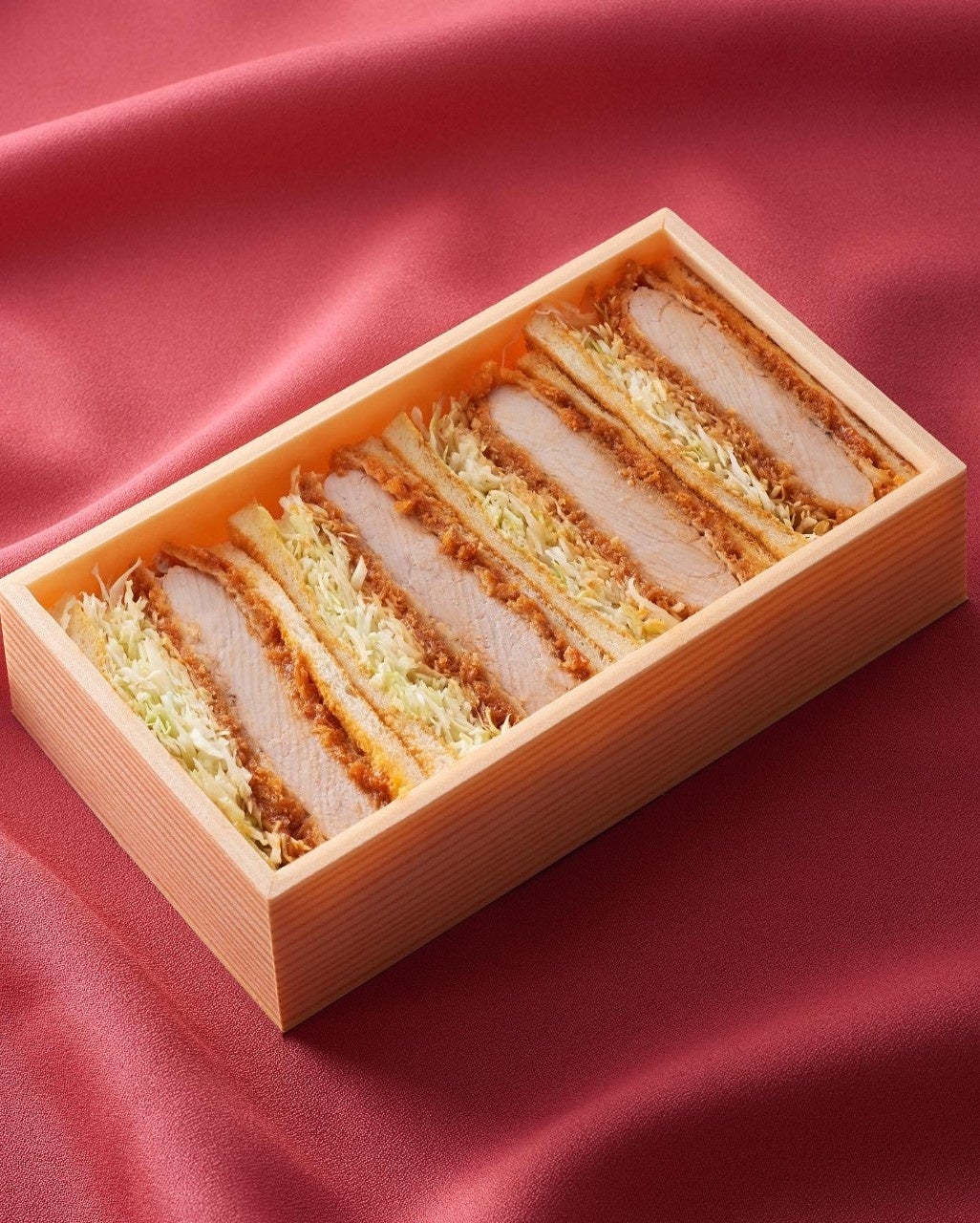 ＜肉鮮問屋佐々木＞ カツサンド 極 林SPFポーク 1折　1,944円