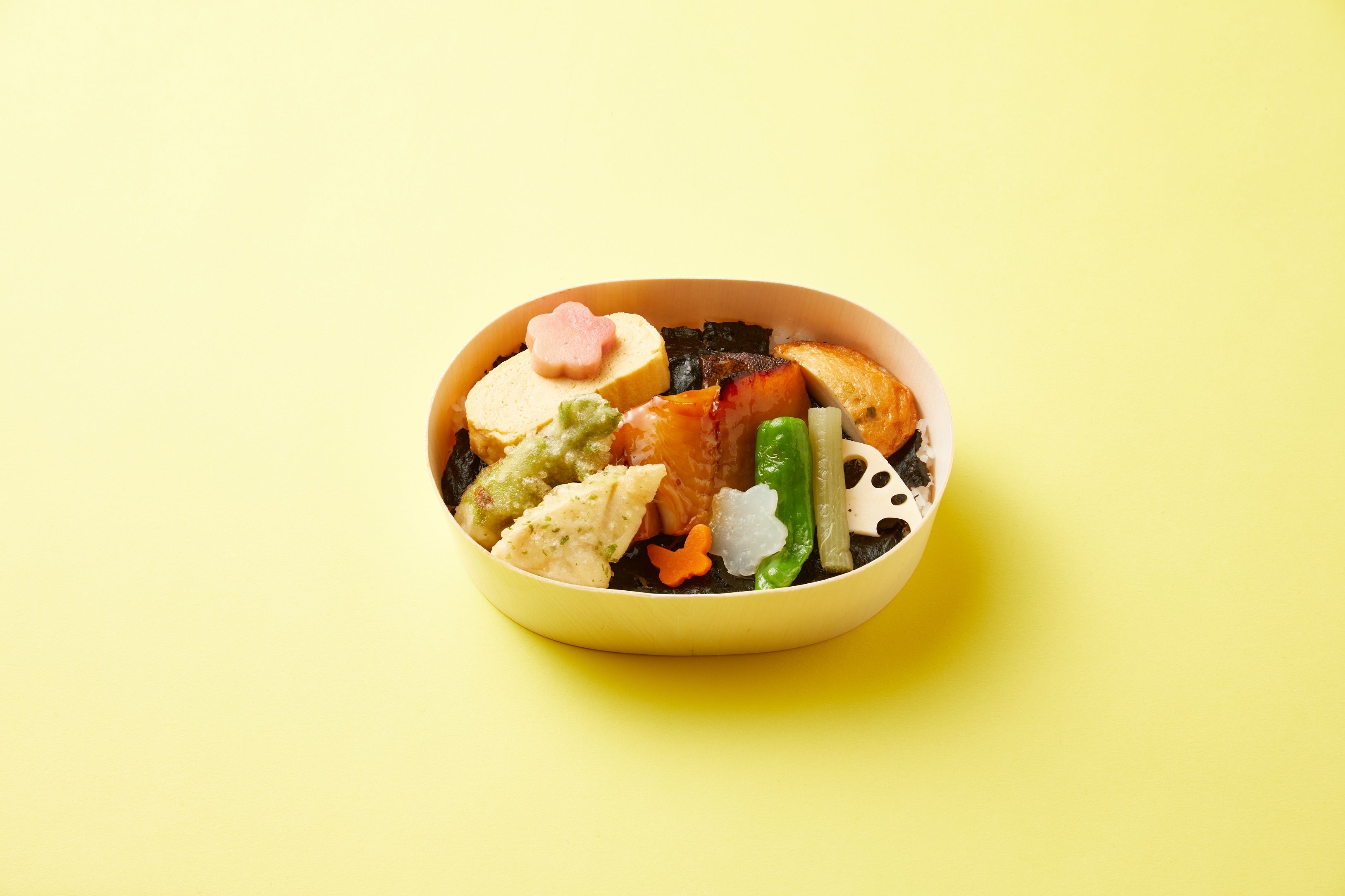 〈京料理 美濃吉〉 銀だら照り焼き海苔弁 1,944円