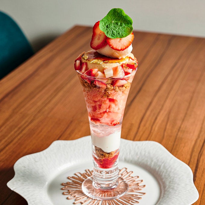 パティシエがライブ感あふれる夢の競演！「伊勢丹フランス展の歩き方