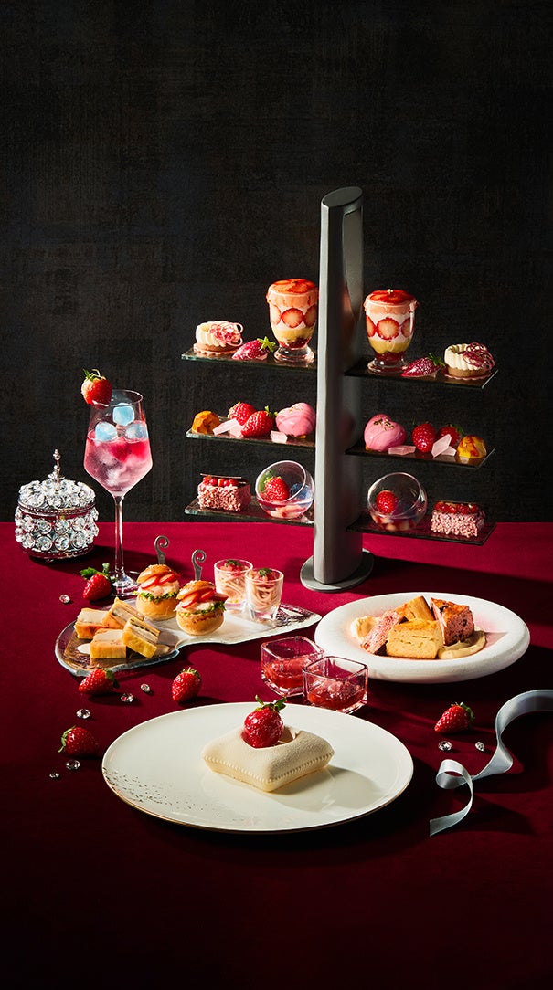 Strawberry Afternoon Tea～Sweet jewelry～(縦長)