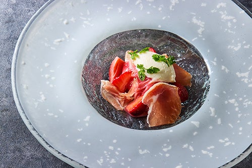 いちごと生ハムのカッペリーニ