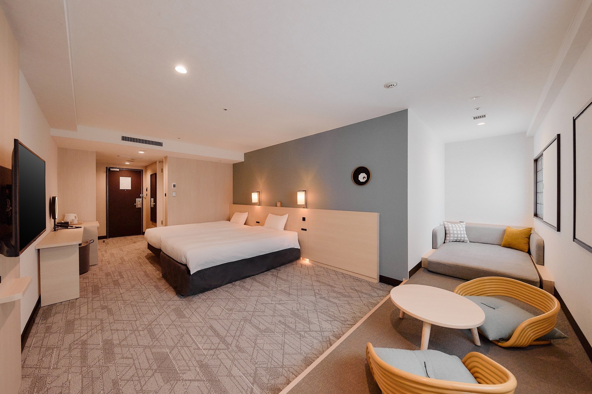 「デラックスツインルーム　小上がり付」 （30平米／定員3名）