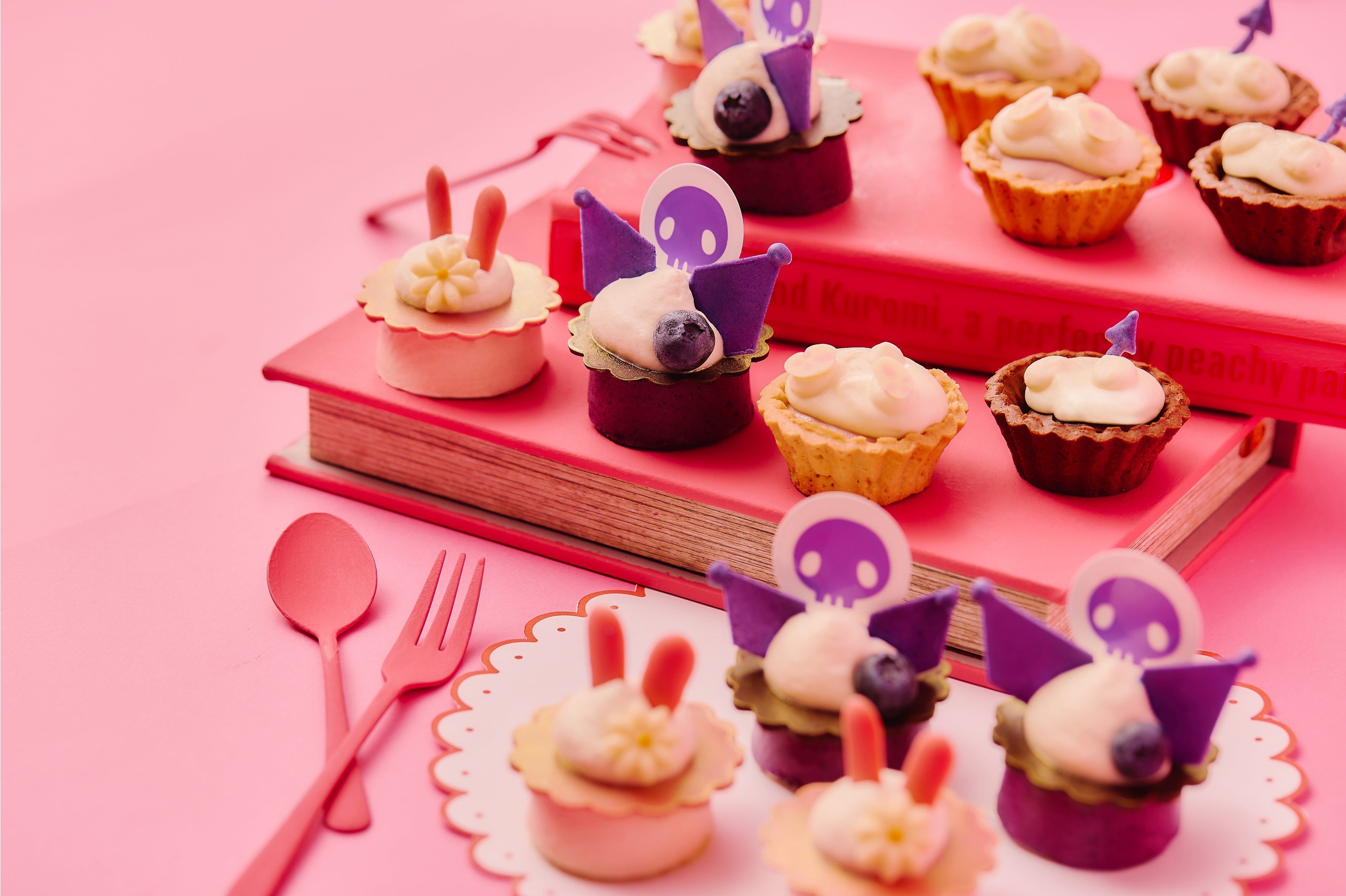 桃とライムのムース／ブルーベリーのムース／生チョコタルトレット