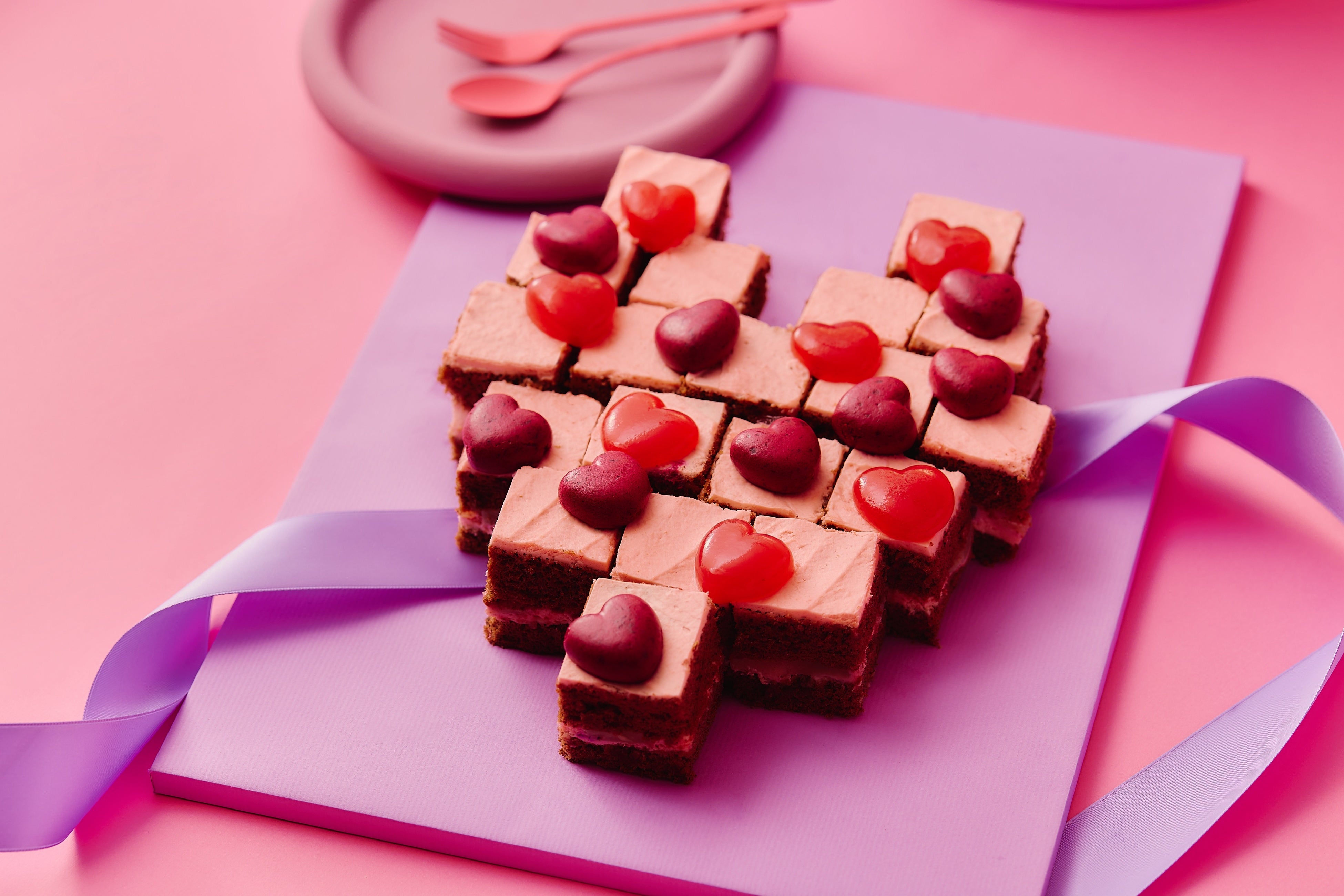 桃のチョコレートケーキ