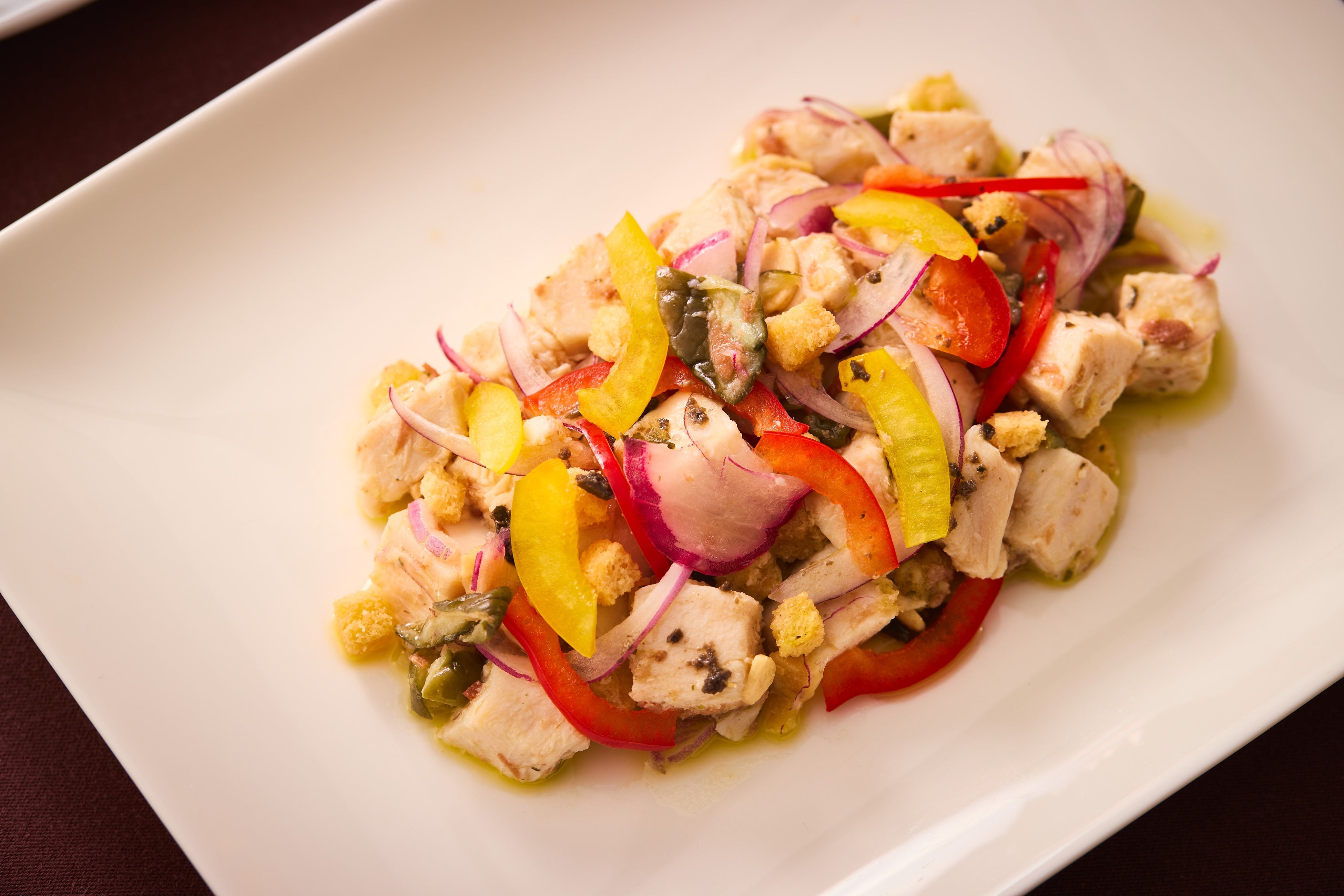 若鶏とむね肉の洋風梅肉和え