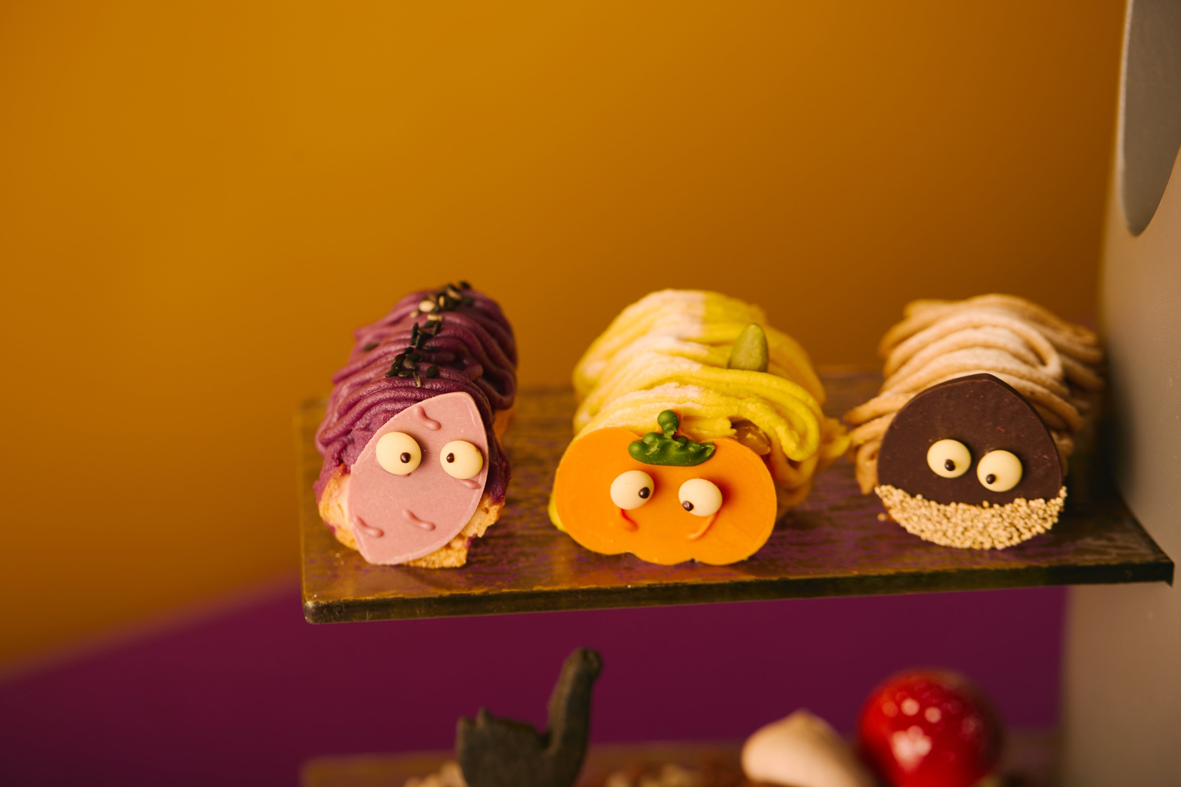 3種のモンブラン食べ比べ(左から紫芋モンブラン,南瓜モンブラン,栗モンブラン)