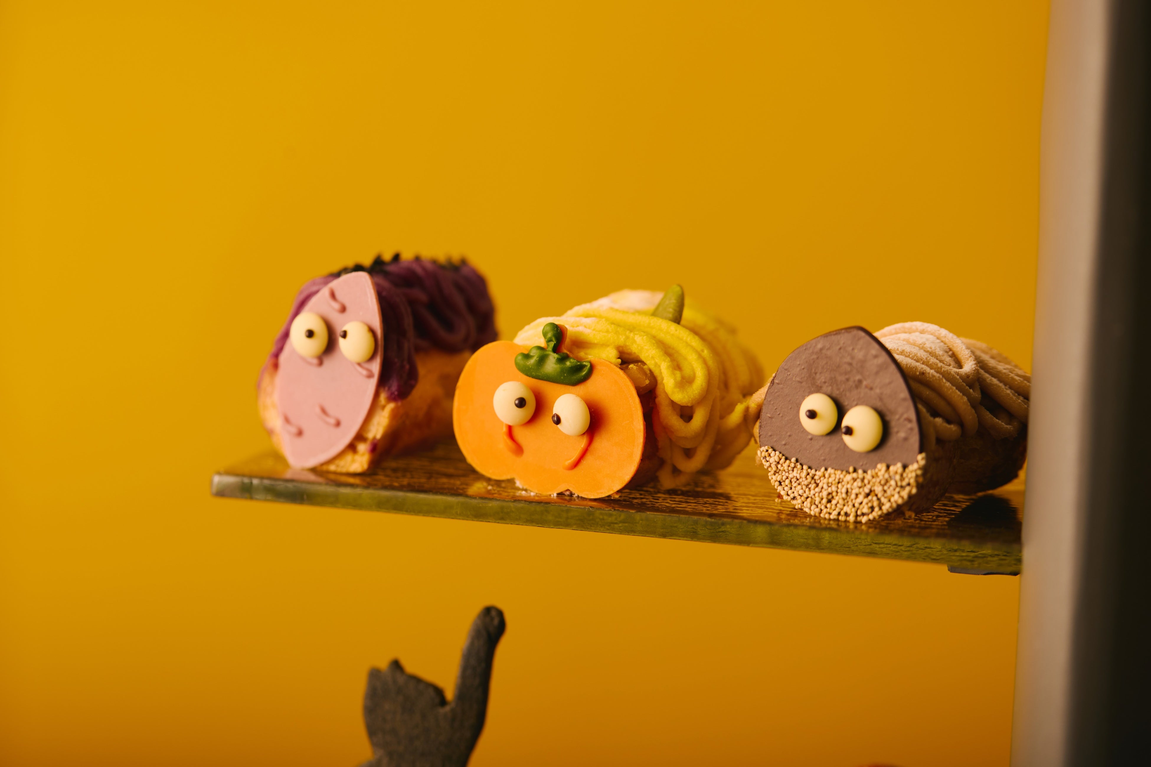 3種のモンブラン食べ比べ(左から紫芋モンブラン,南瓜モンブラン,栗モンブラン)