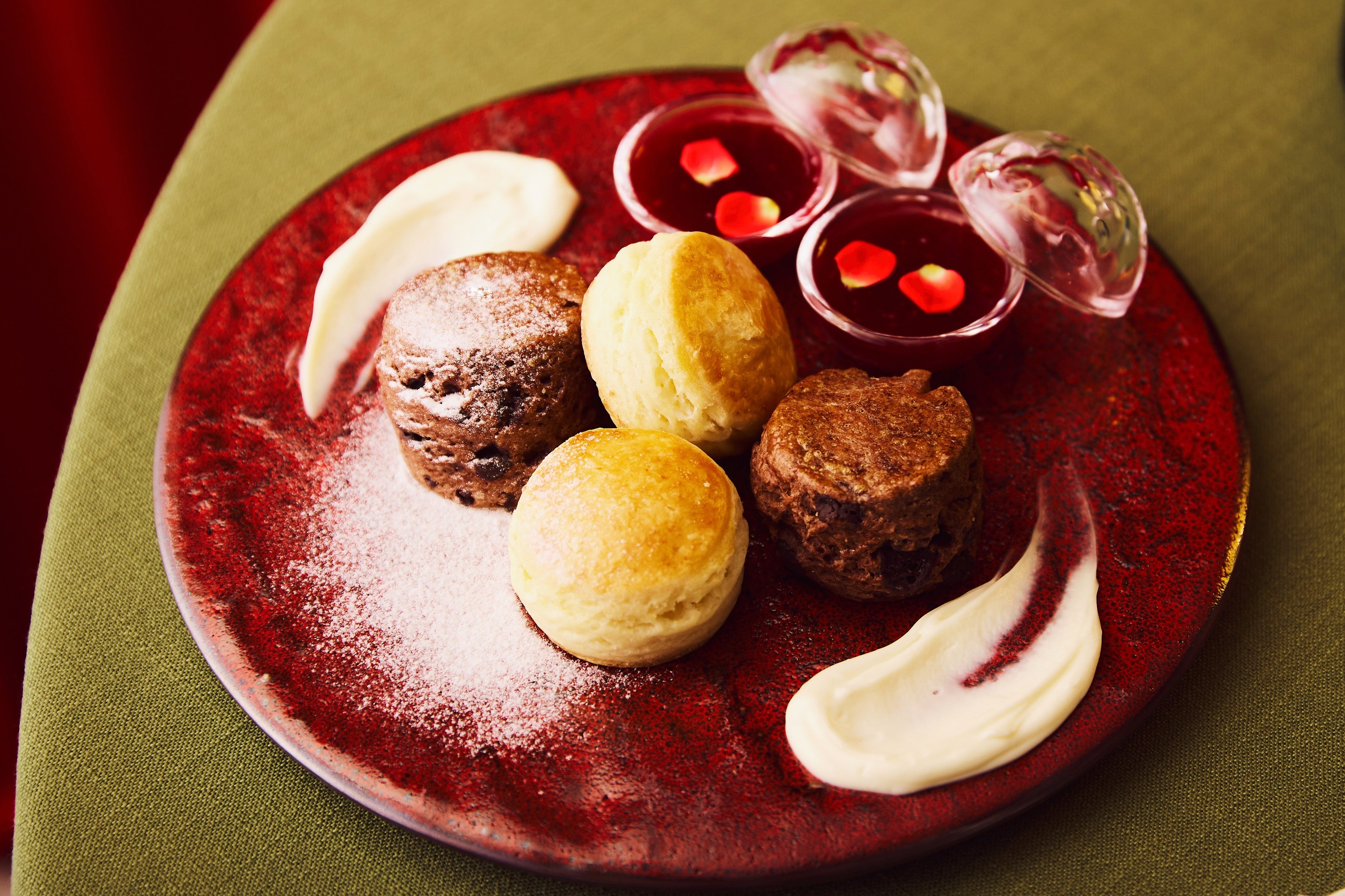 ミルクスコーン、チョコチップスコーン