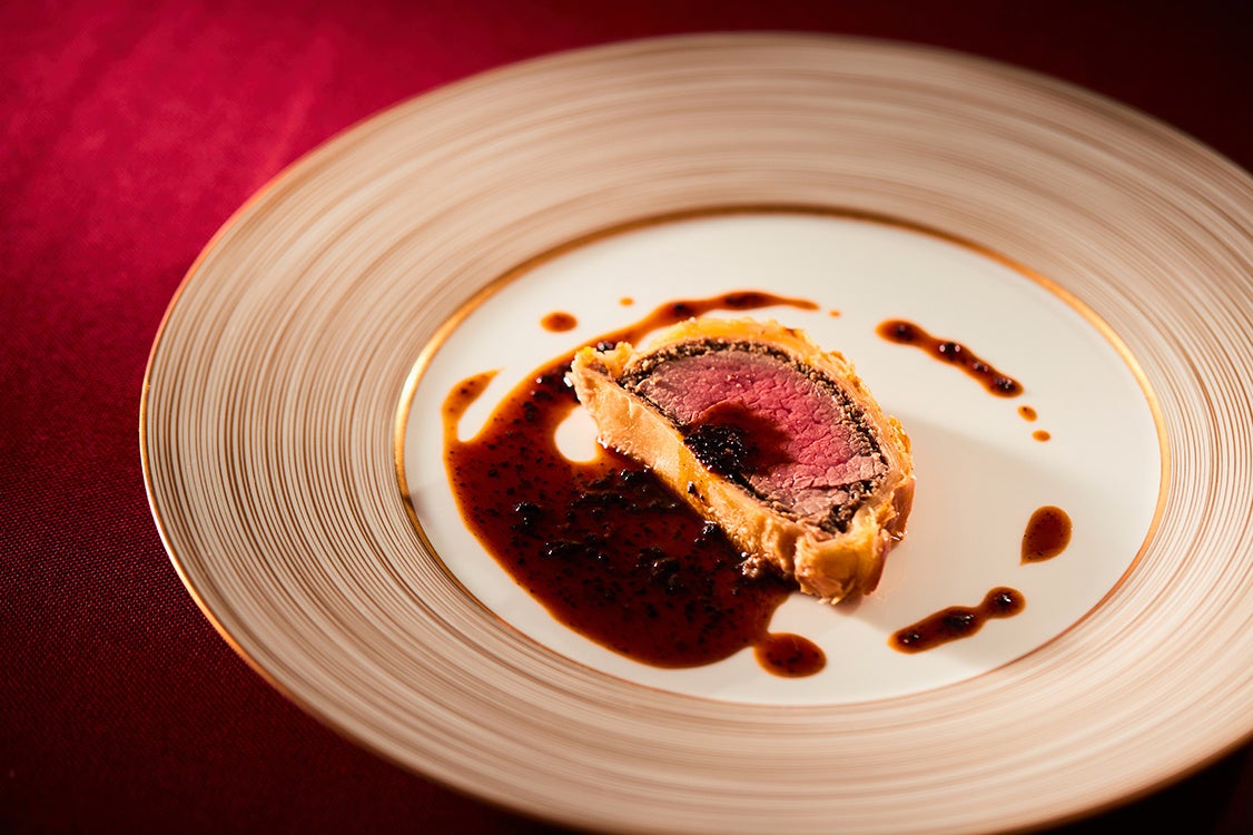 牛肉のパイ包み焼き ソースペリグー