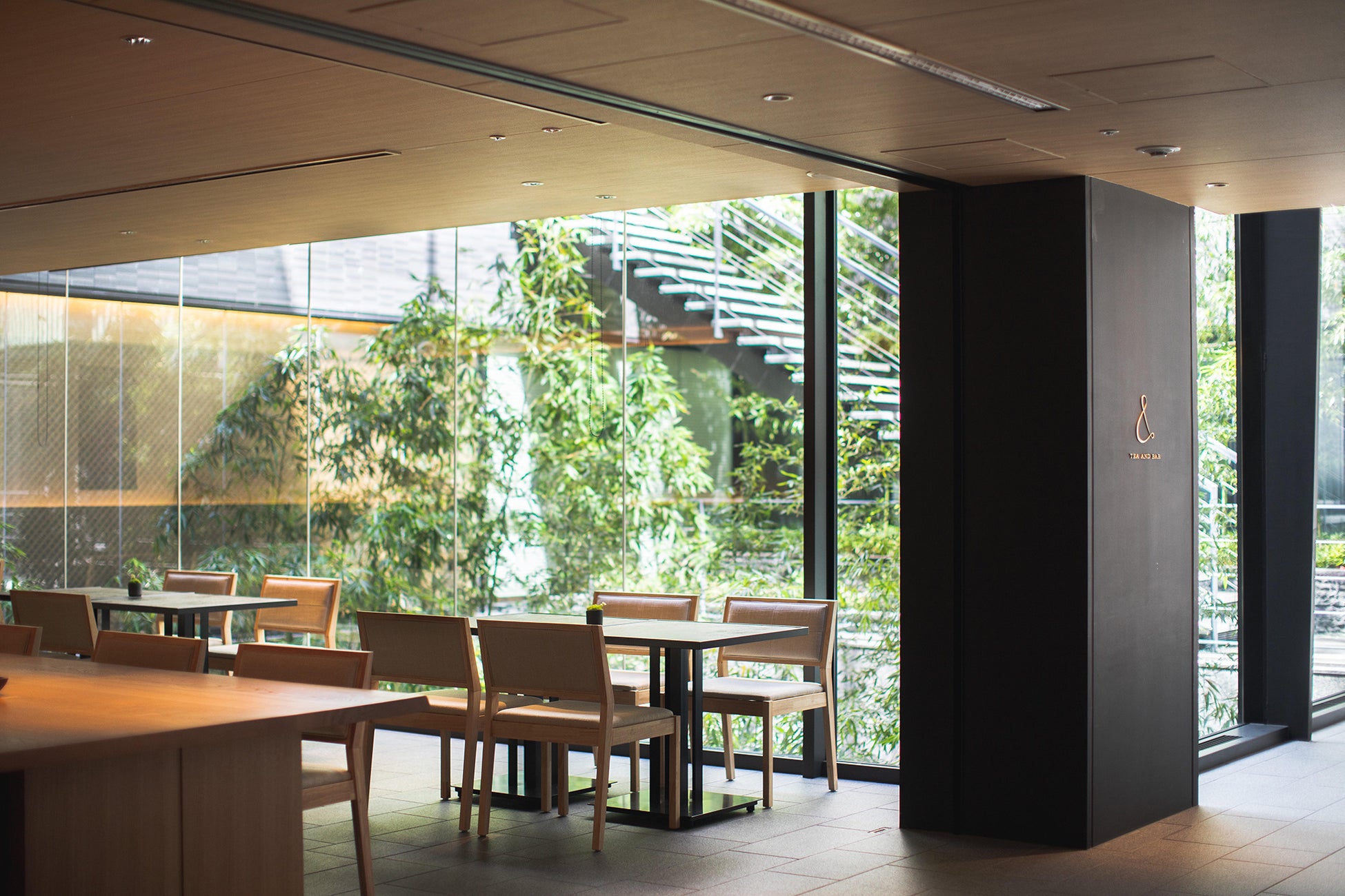 春の訪れを感じるストロベリーアフタヌーンティー!仮面舞踏会(マスカレード)テーマのウェルカムデセールとドリンクが登場 春の訪れを感じるストロベリーアフタヌーンティー!仮面舞踏会(マスカレード)テーマのウェルカムデセールとドリンクが登場