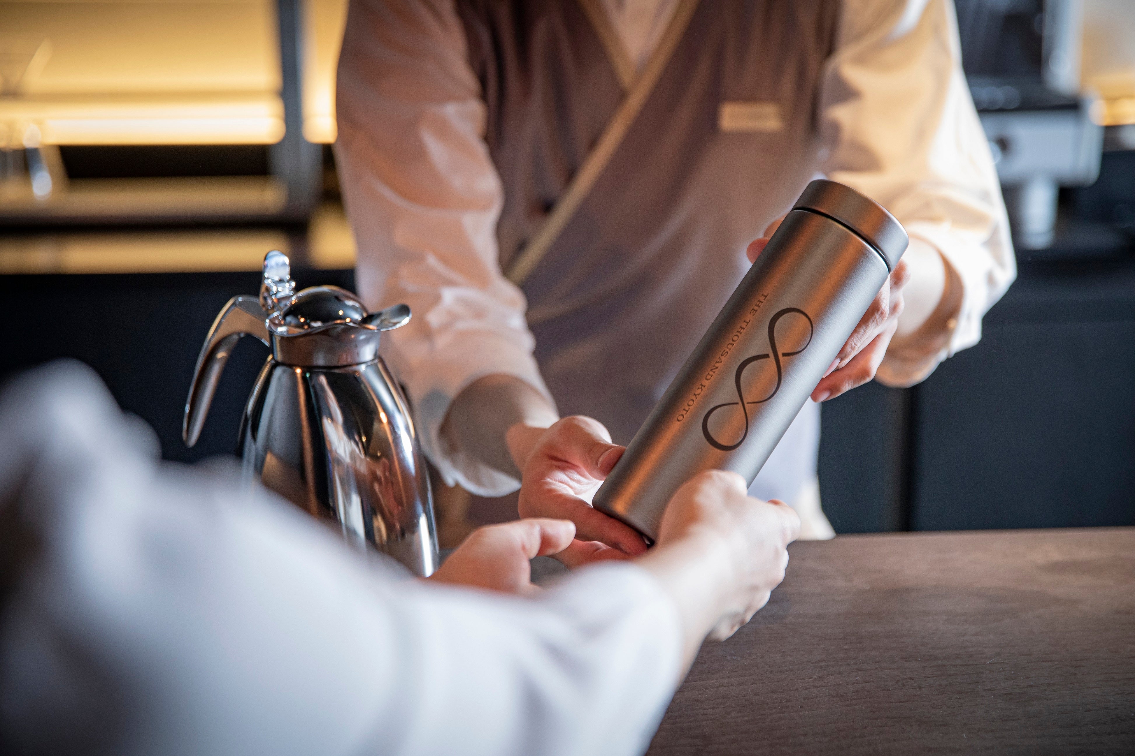 マイボトルでコーヒーまたは紅茶をテイクアウト