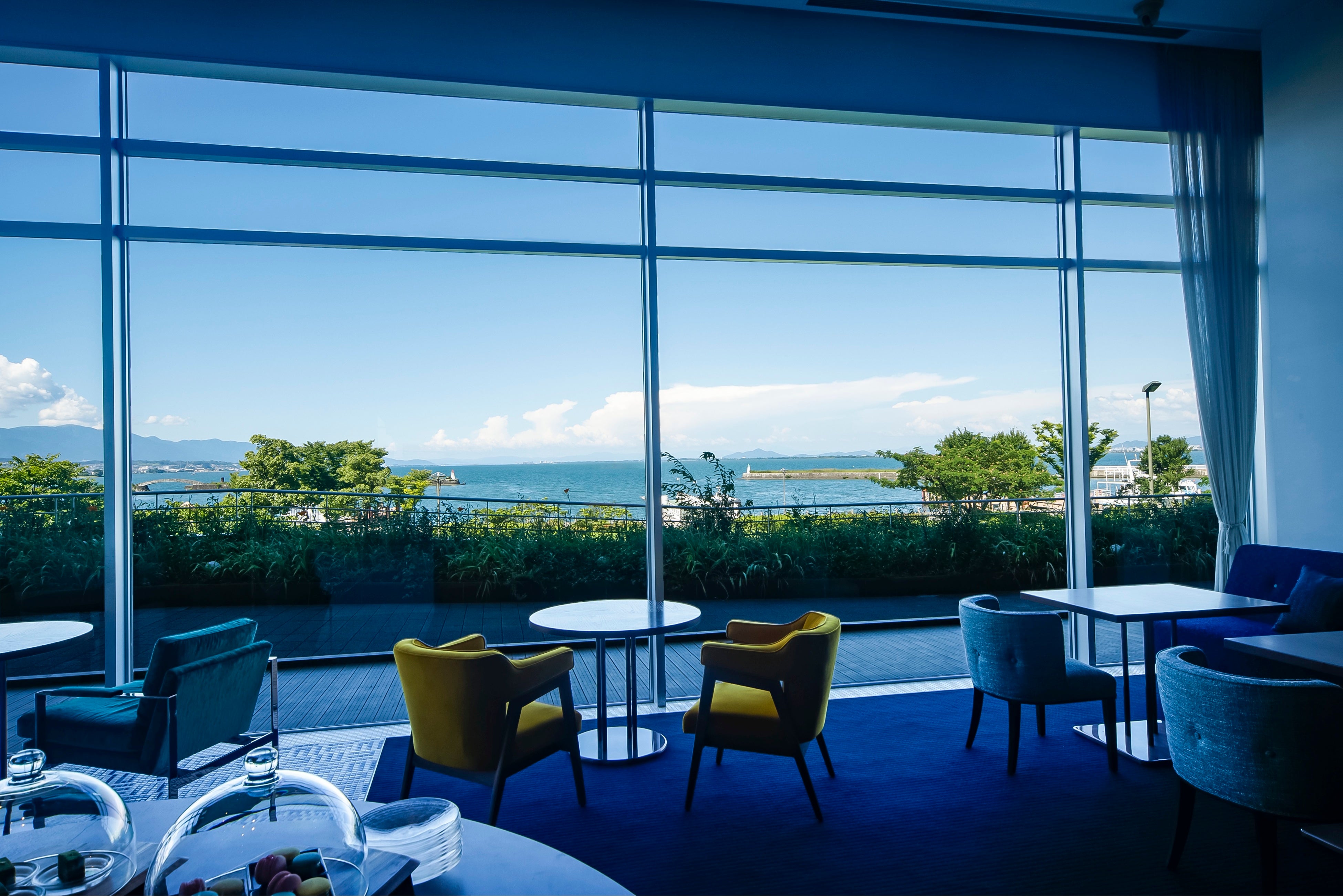 クラブラウンジ