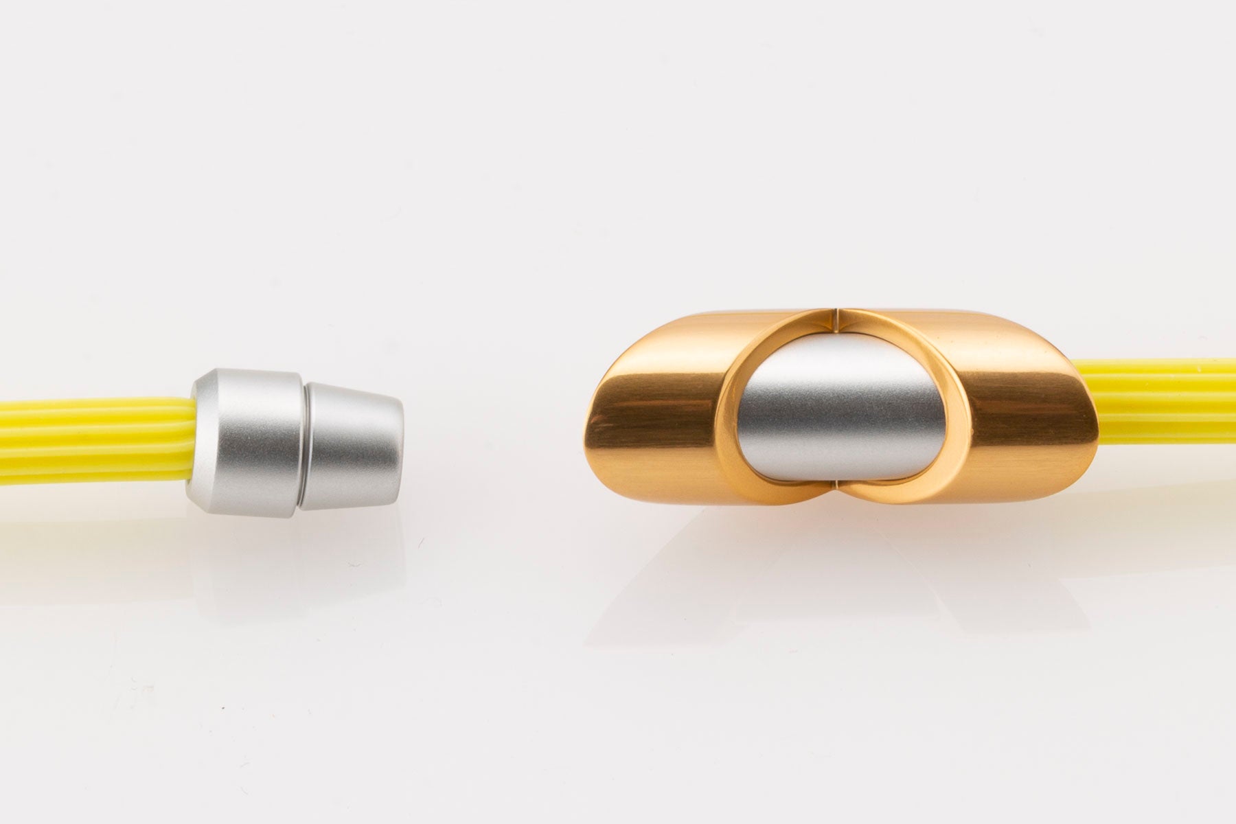 プロスポーツ選手も愛用している磁気ネックレス『Vx4パワー