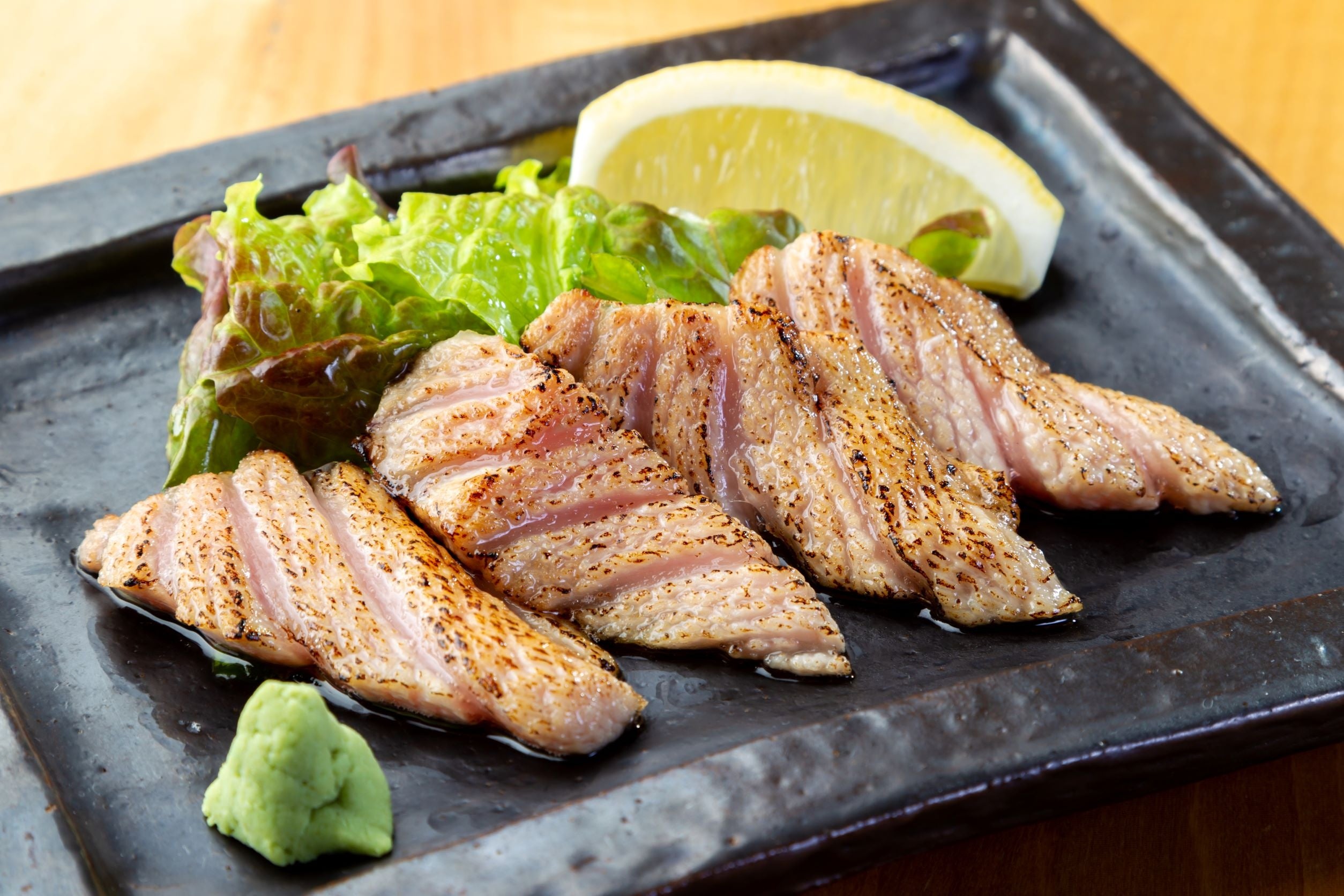 本まぐろあぶり皿1,320円