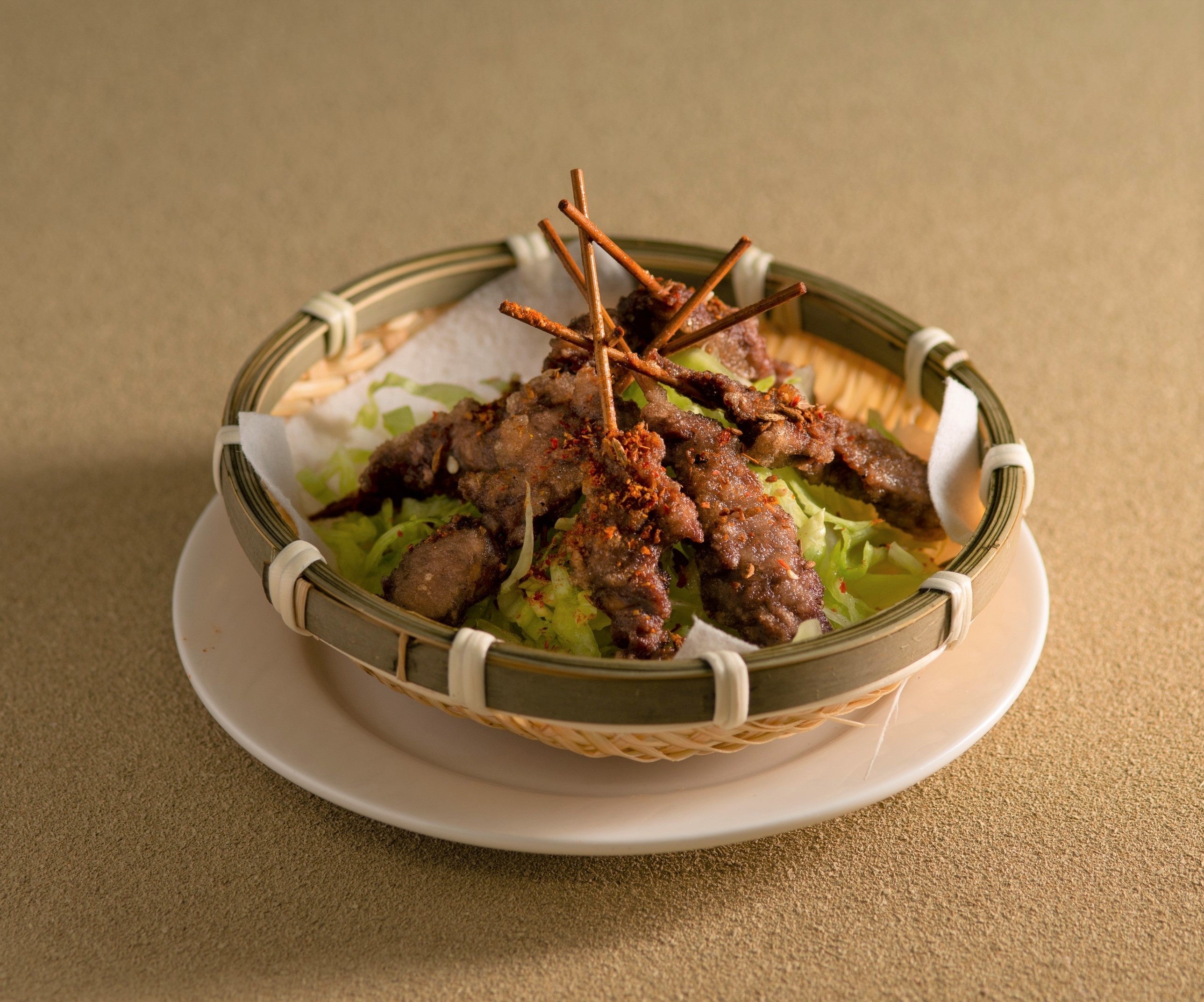 羊肉小串（ラムの串焼き）500円