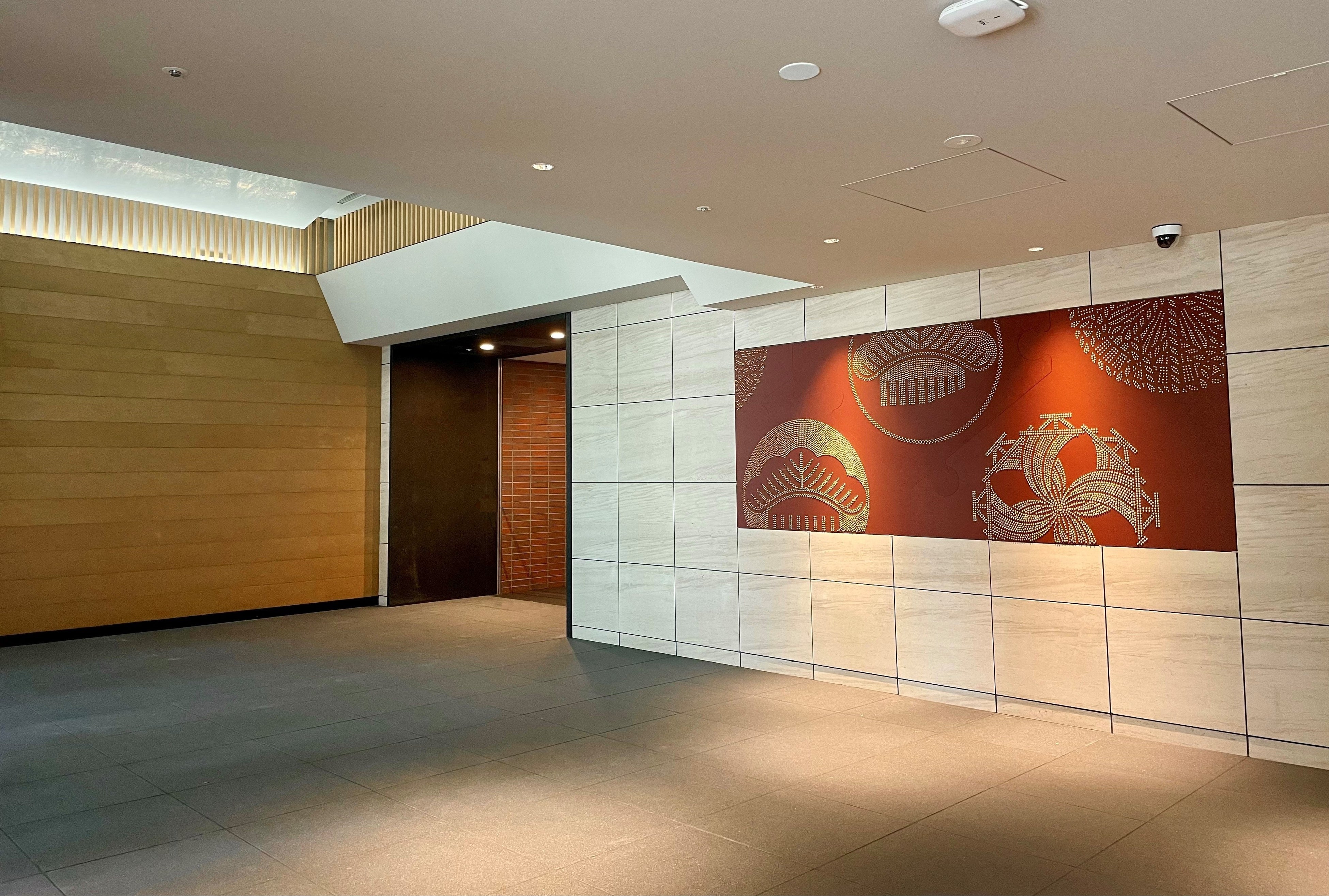 ＜内観写真＞1階エントランス