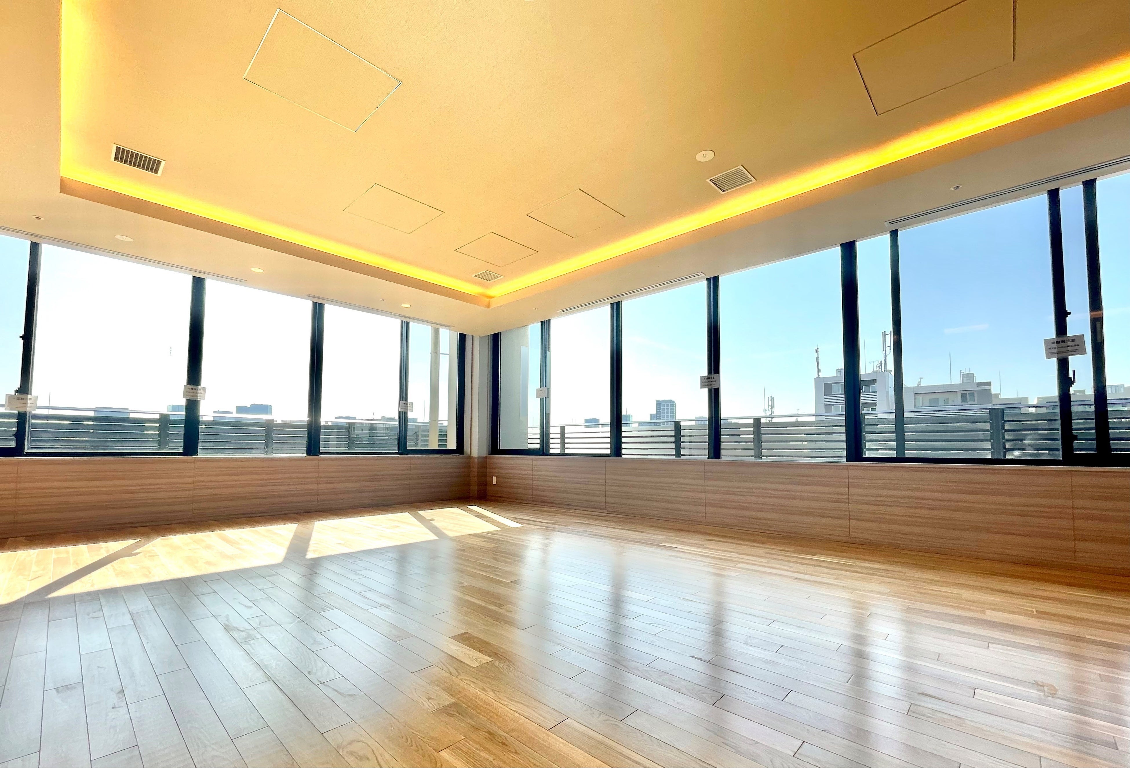 ＜内観写真＞9階マルチホール