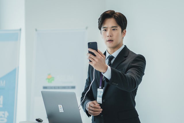 ハ・ソクジン （C）PLAYLIST