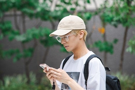 中尾暢樹 （C）ミナモトカズキ・徳間書店／2022「壁こじ」製作委員会