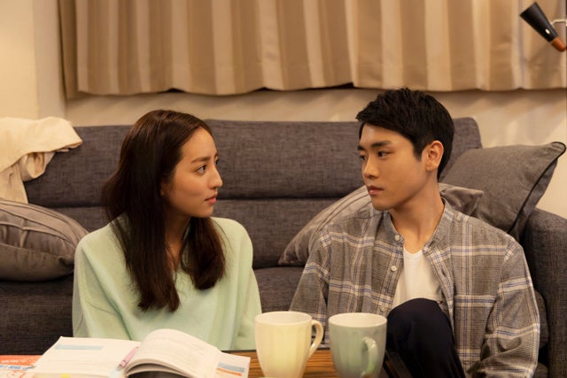 （左から）堀田茜、泉澤祐希