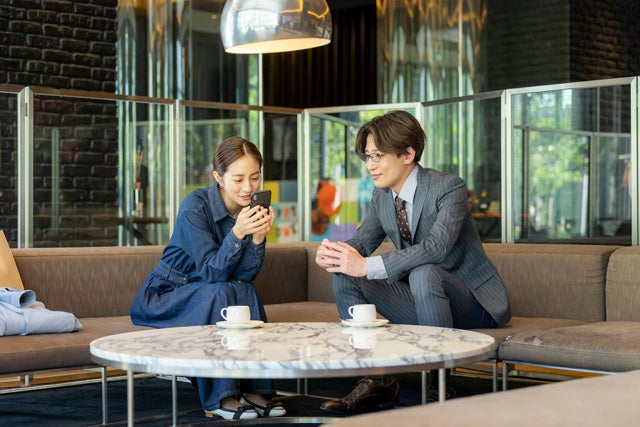 （左から）堀田茜、陳内将