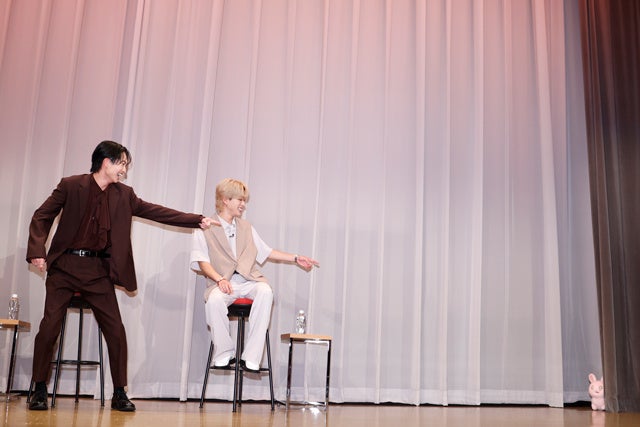 （左から） 綱啓永、森愁斗、さくら ©️2023 SANRIO CO., LTD.　ぼさにまる製作委員会