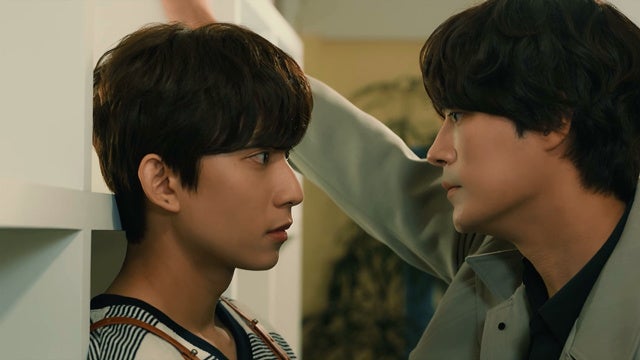 (左から)ゴンチャン(B1A4)、チャ・ソウォン (C)2023 Numberthree Pictures