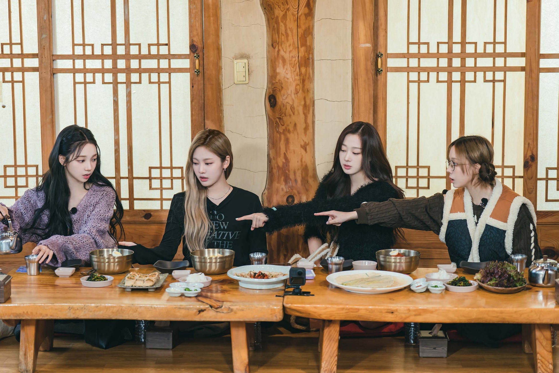 『aespaのSynk Road』 (C)2022-2023 Wavve, SM Culture & Contents Co., Ltd. All Rights Reserved.