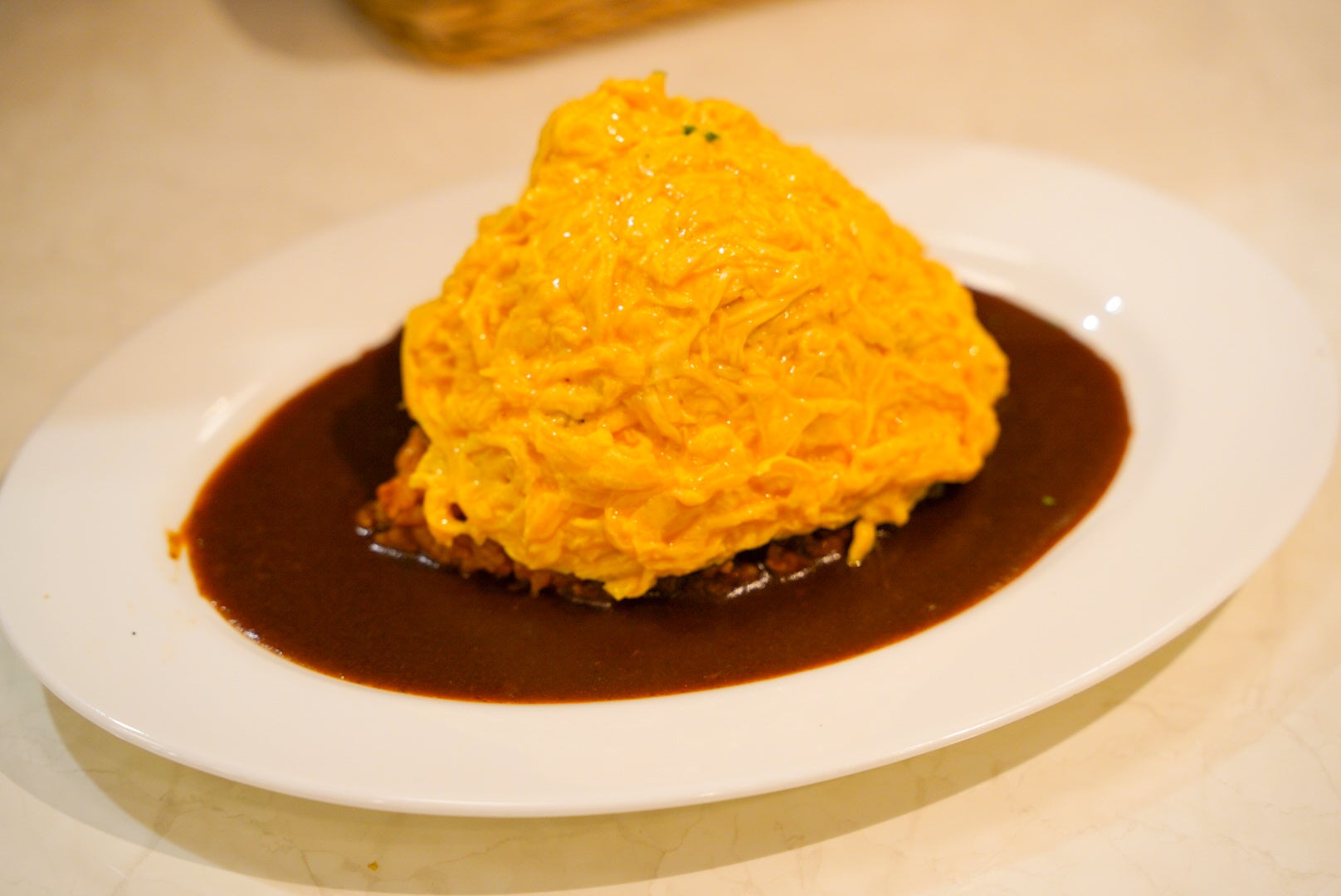 半熟卵がさらに食欲をそそります