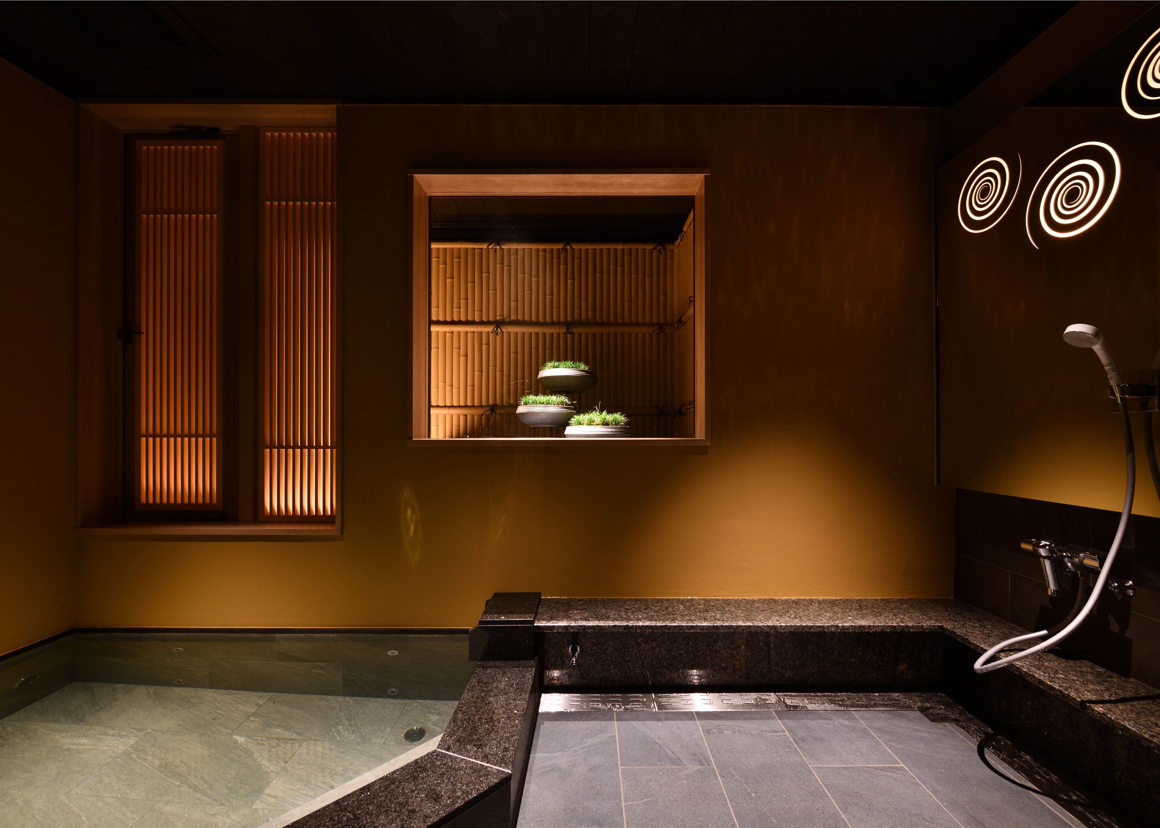 天然香住温泉の貸切風呂「海」