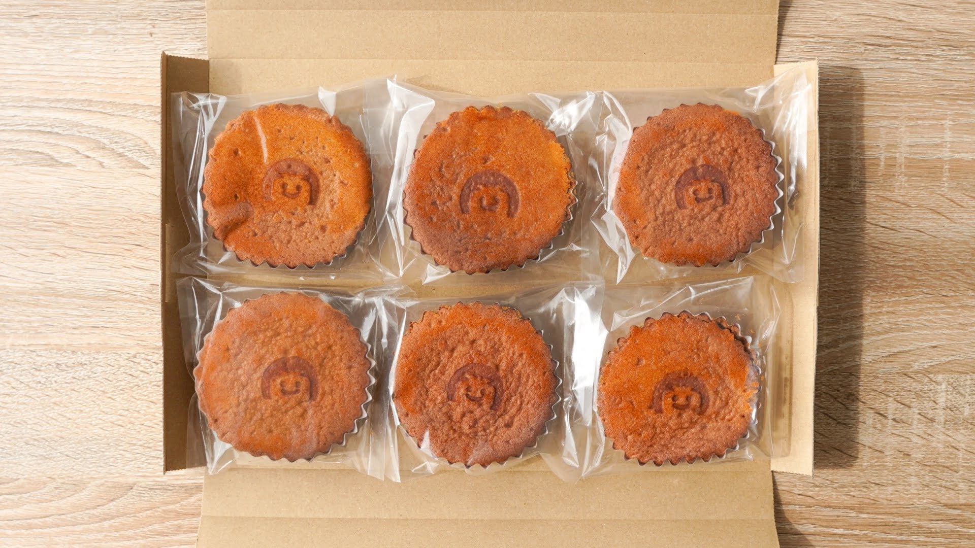 おみやんマドレーヌは6個入りです