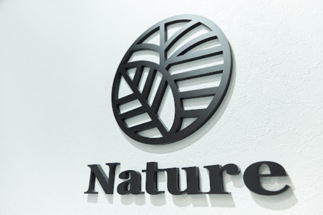 Natureのロゴにもエシカルに対する想いを詰めています