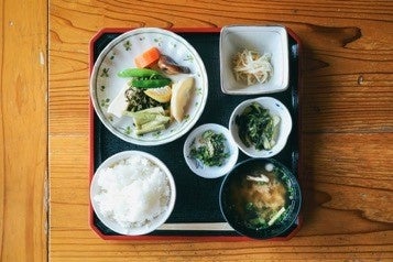 循環液肥利用の野菜が使用された上勝野菜の定食　　上勝町道の駅レストラン「一休茶屋」