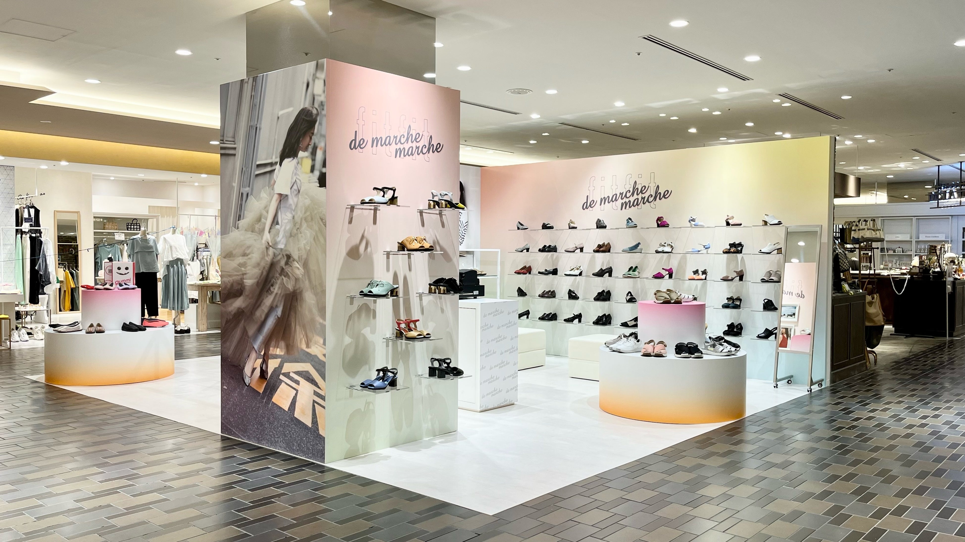 代 30代女性に向け オシャレで足にやさしい靴 を提案する Fitfit De Marche Marche 有楽町マルイ3階に期間限定pop Upショップをオープン 株式会社fitfitのプレスリリース