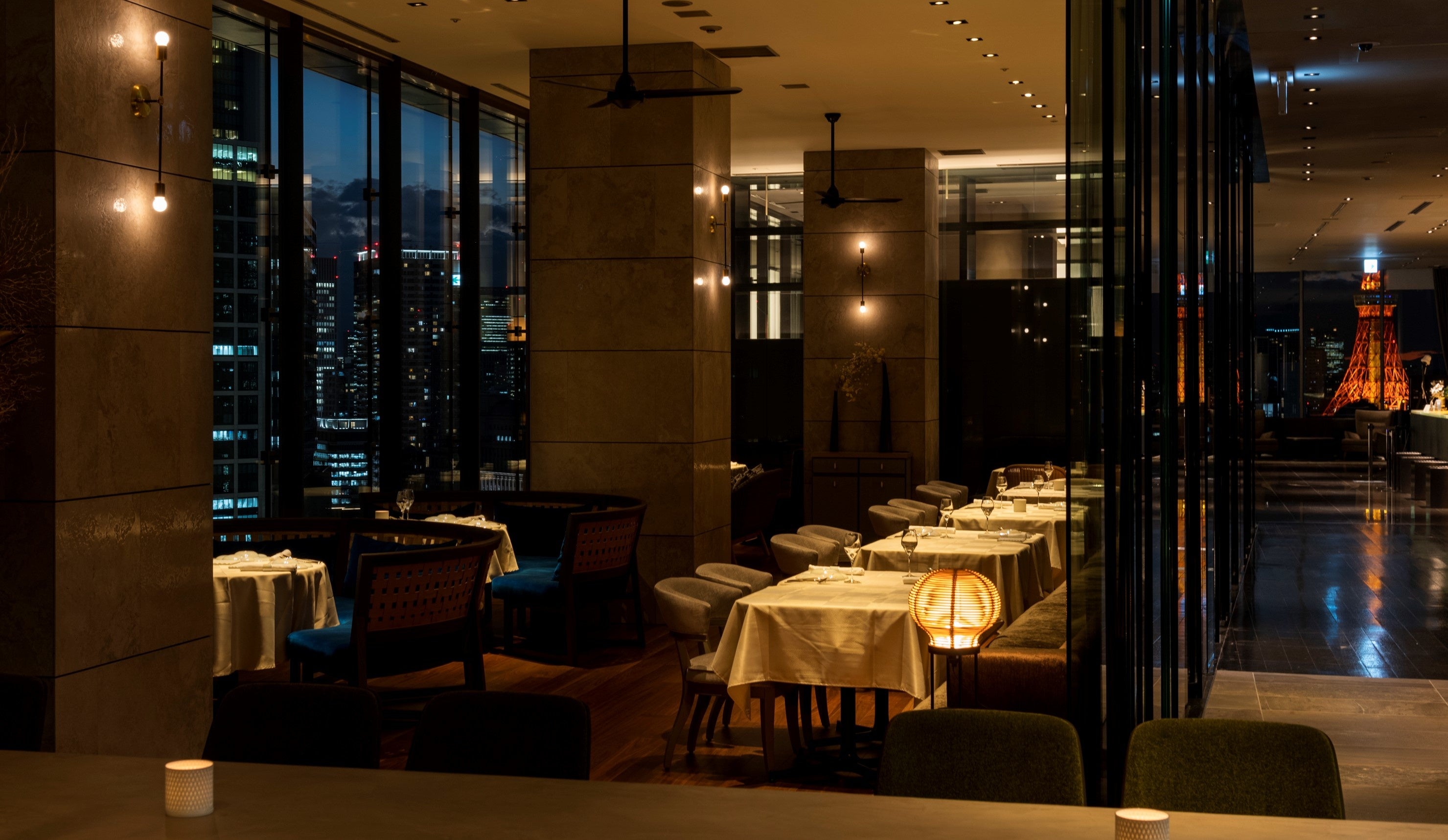 レストラン店内