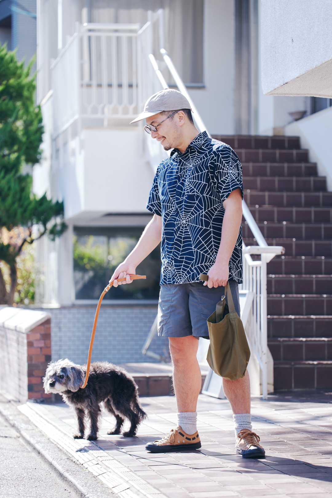 4月19日発売予定：半袖 蜘蛛の巣 黒