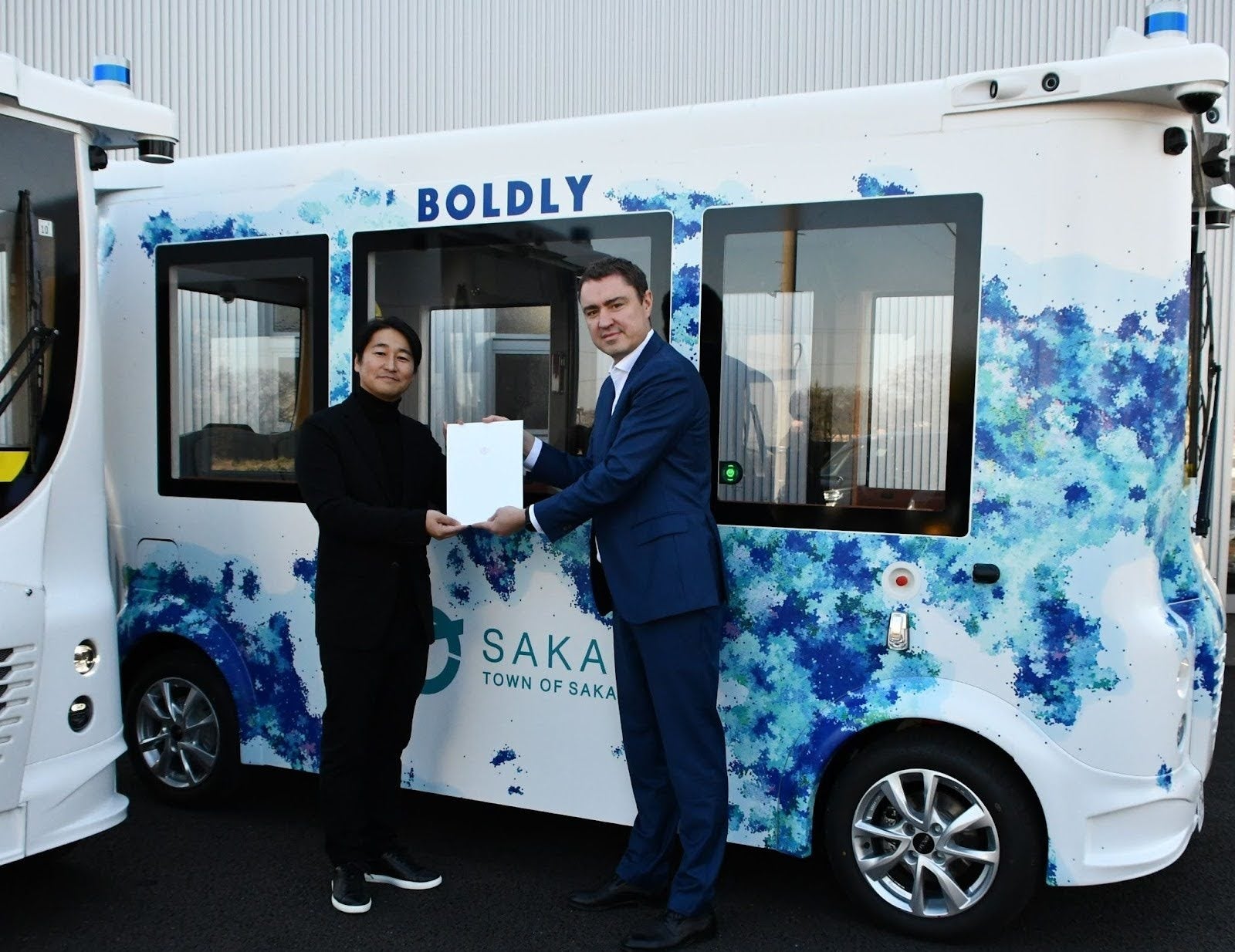 国内初、茨城県境町が自動運転EV「MiCa」を導入 | BOLDLY株式会社の