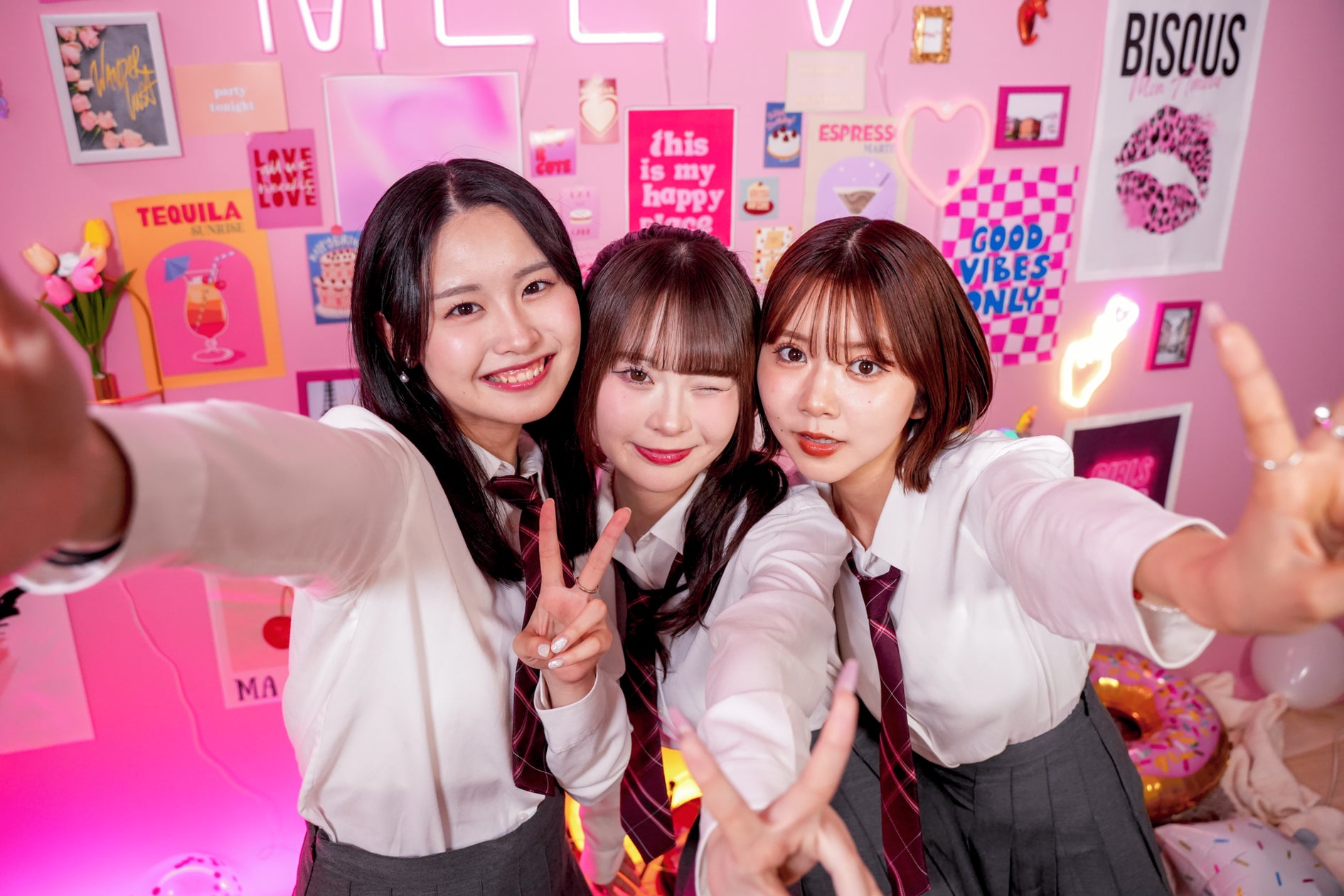 コスメブランド「fasmy(ファスミー)」が11月30日(土)より初のPOPUPを都内にて開催!MelTVメンバーとの撮影会も決定!