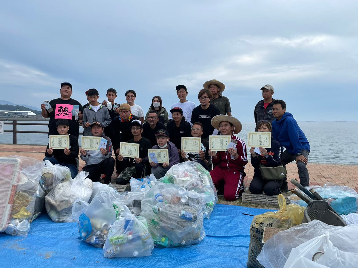 過去に上天草市で開催された釣り大会の様子（提供：上天草市釣りを軸にしたブルーツーリズム推進委員会）