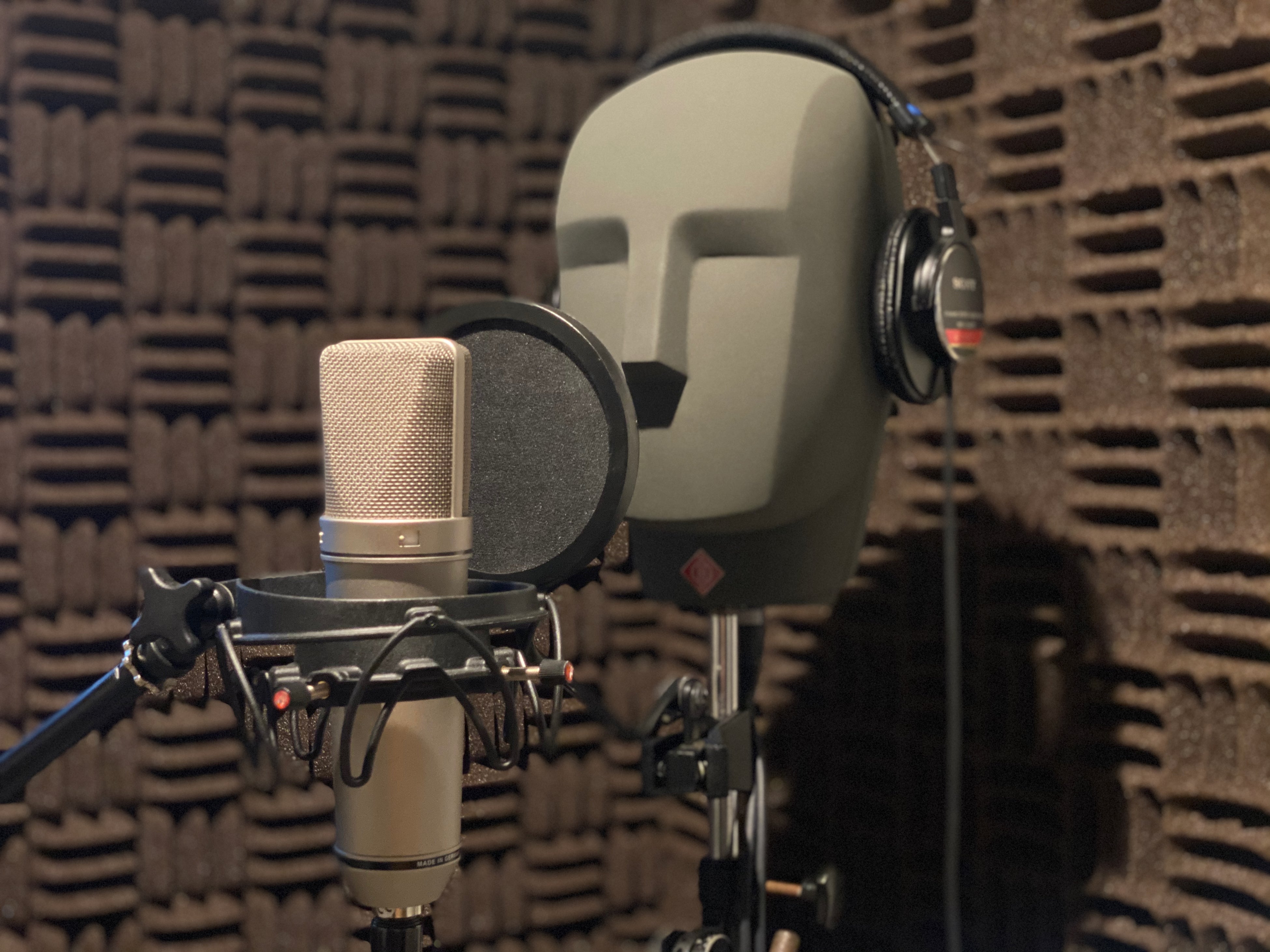 MoonbowMusicTokyo_バイノーラルマイクNEUMANN_KU100