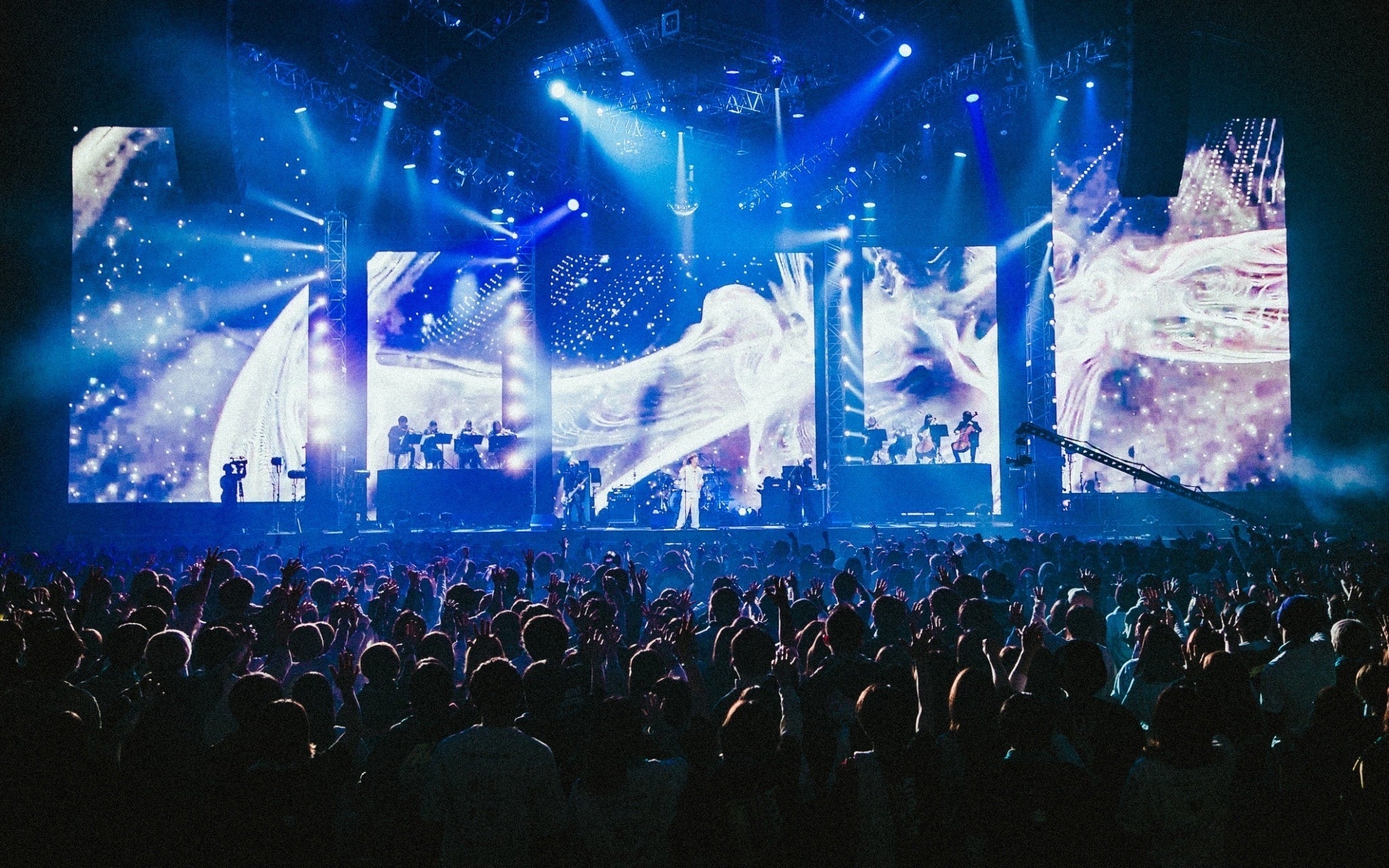 photo by ヤマダマサヒロ