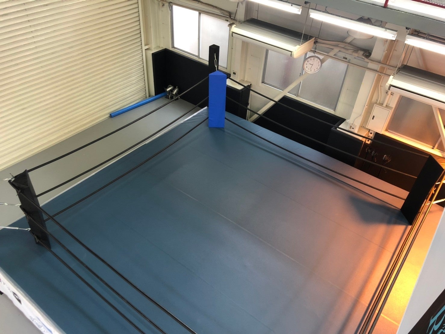 バルコニーから俯瞰したリング