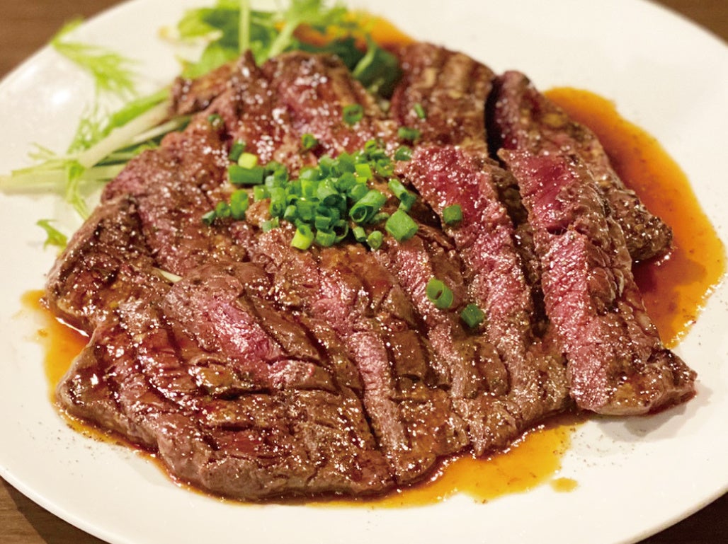 新興鯨肉店と鯨肉業者有志が集結した初イベント！珍しい鯨肉メニューを