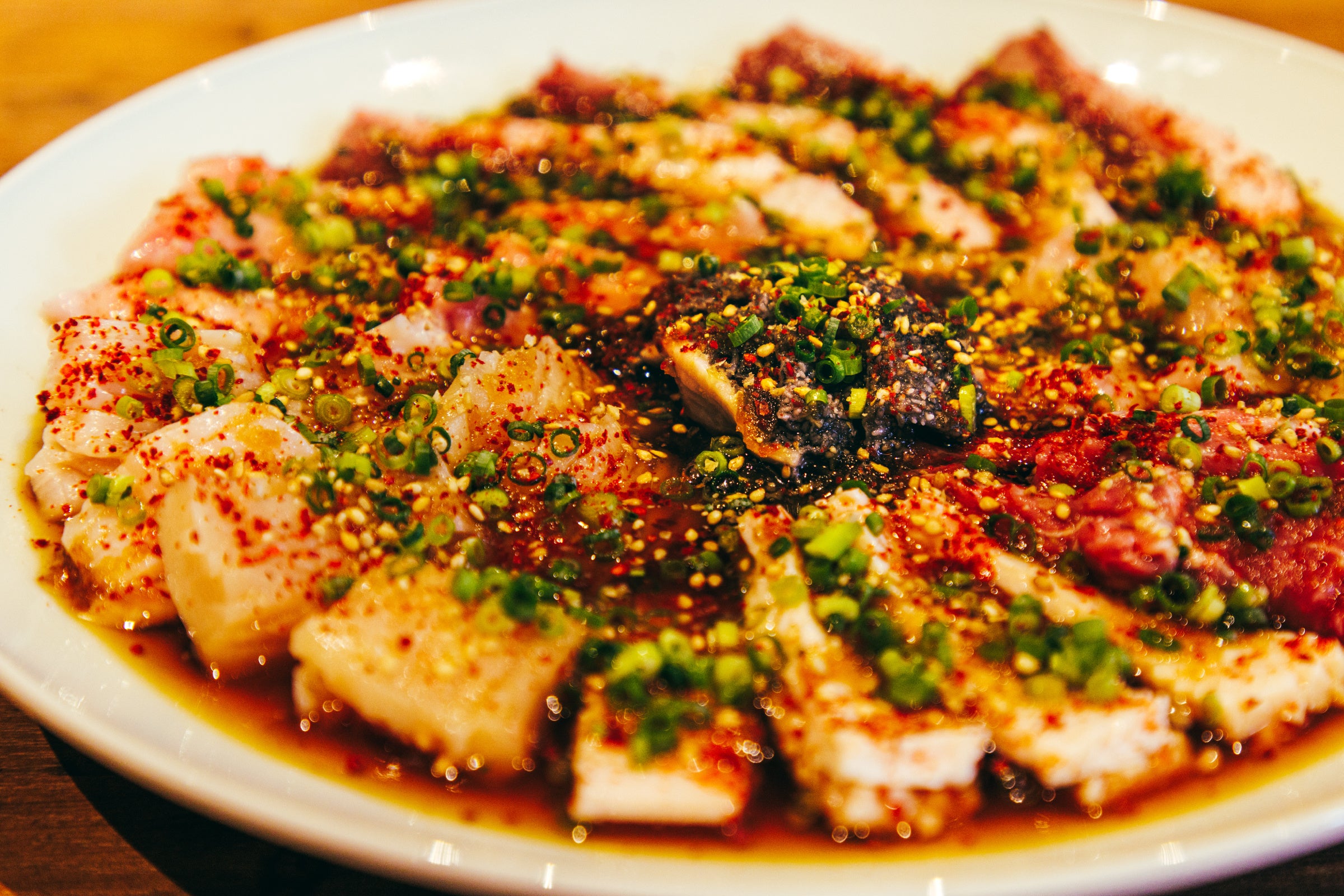 名物！ホルモン盛り合わせ〈醤油〉