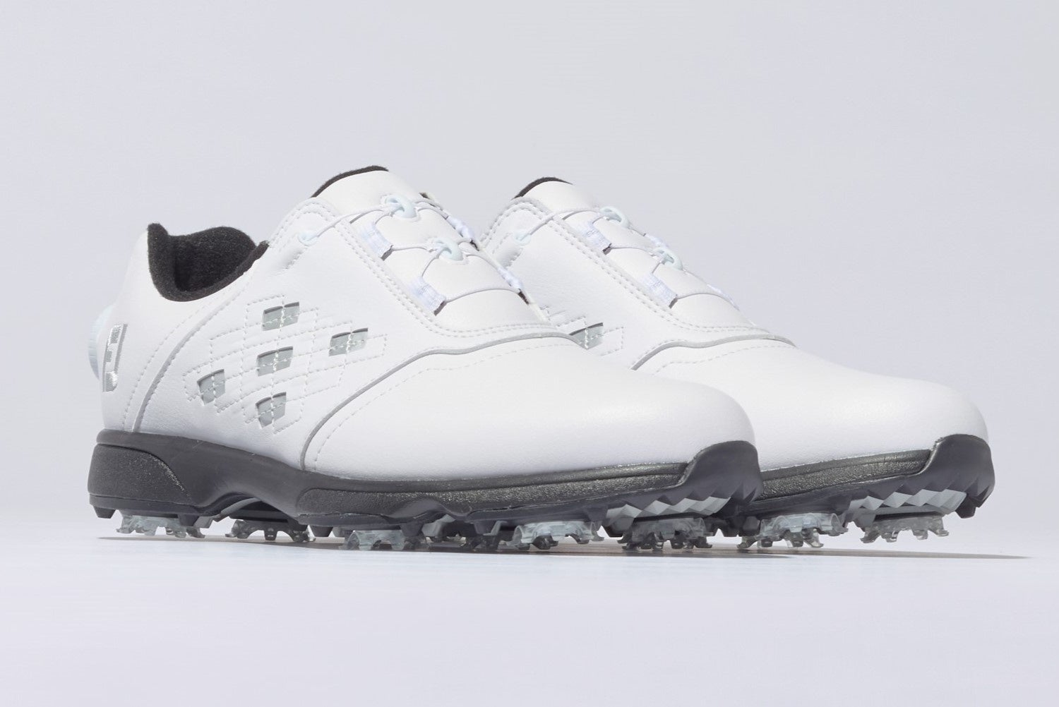 98650　ホワイト／シルバー